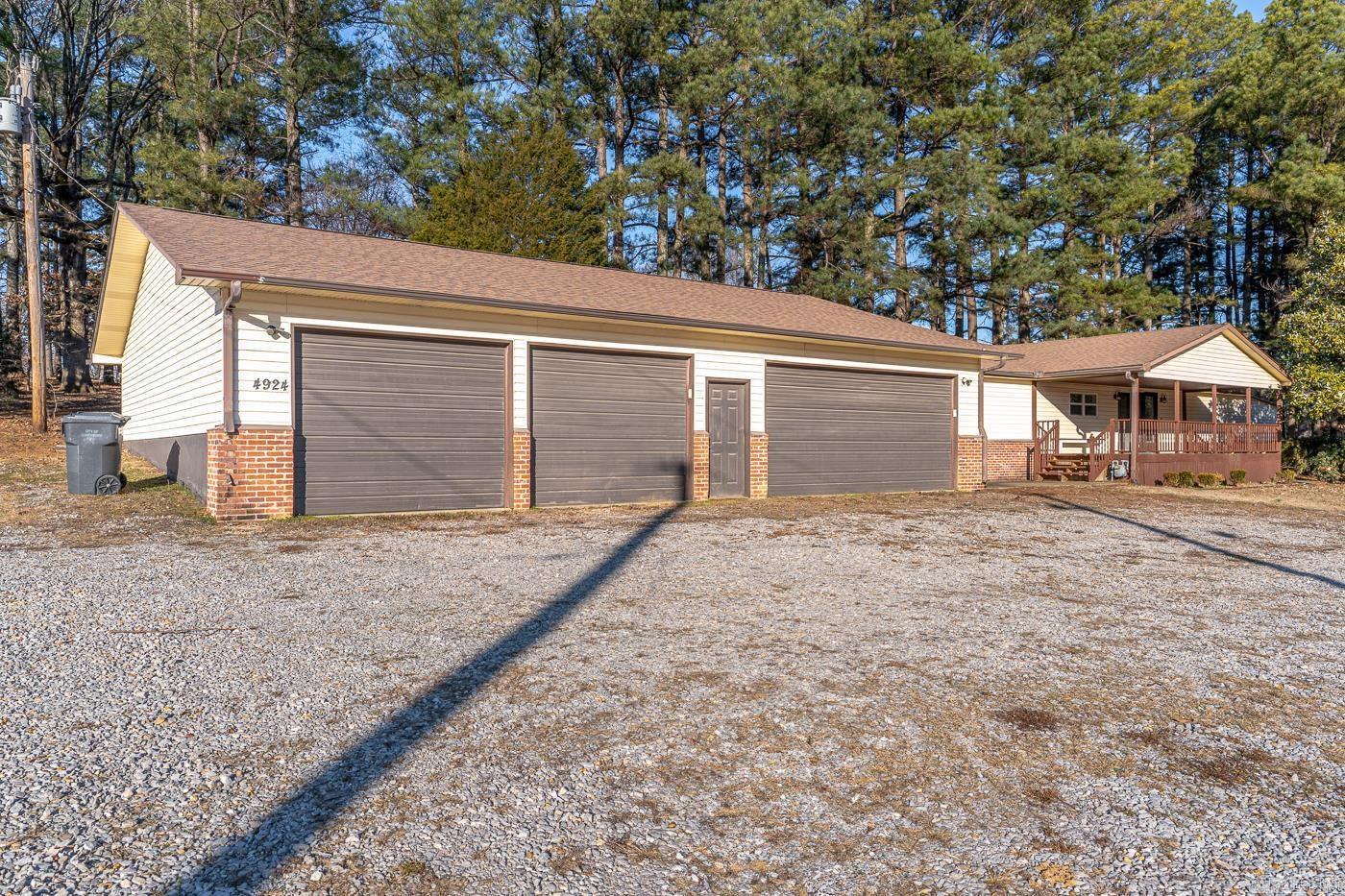 4924 Peachtree Avenue Jonesboro, AR 72405