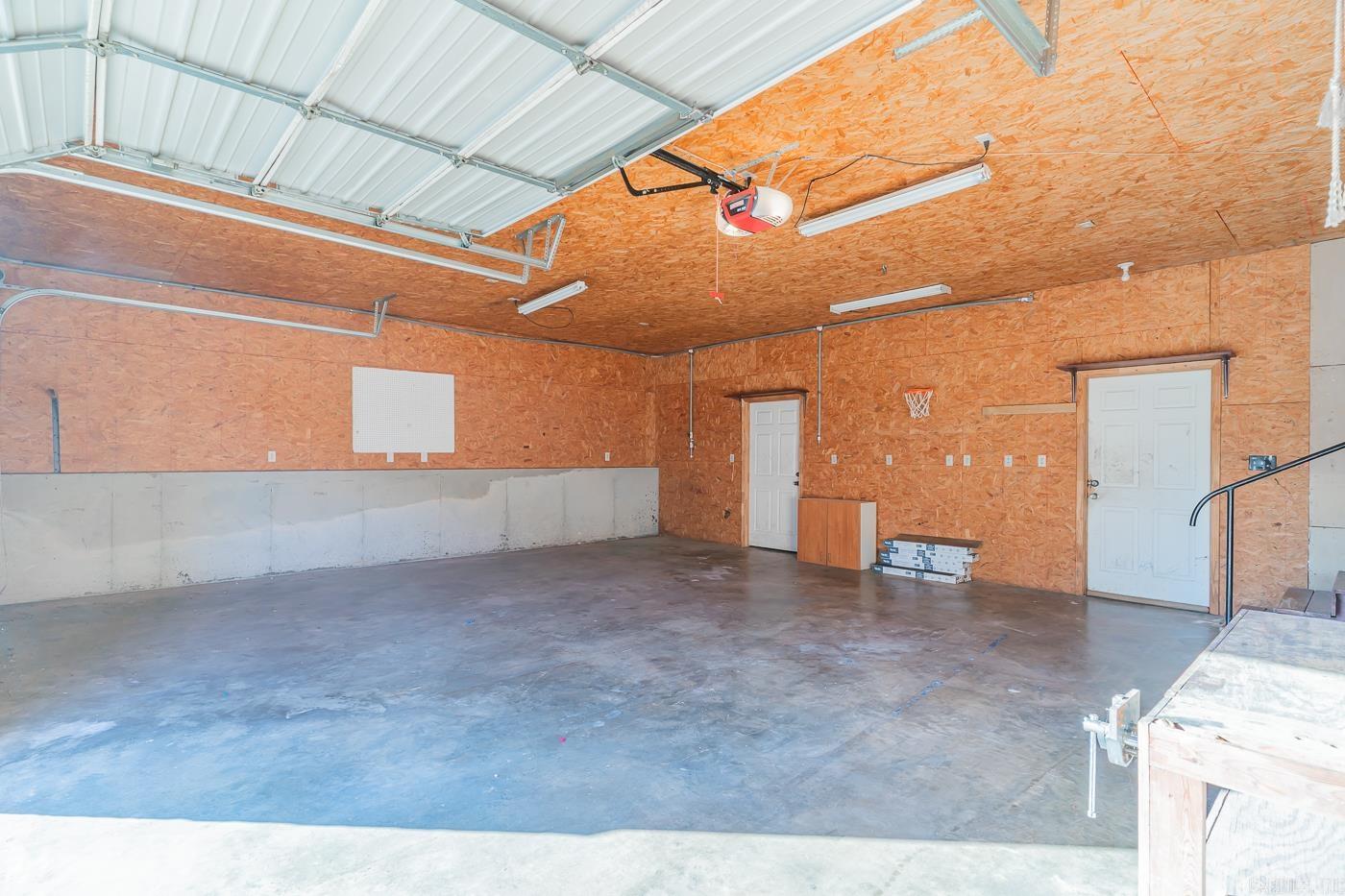 4924 Peachtree Avenue Jonesboro, AR 72405