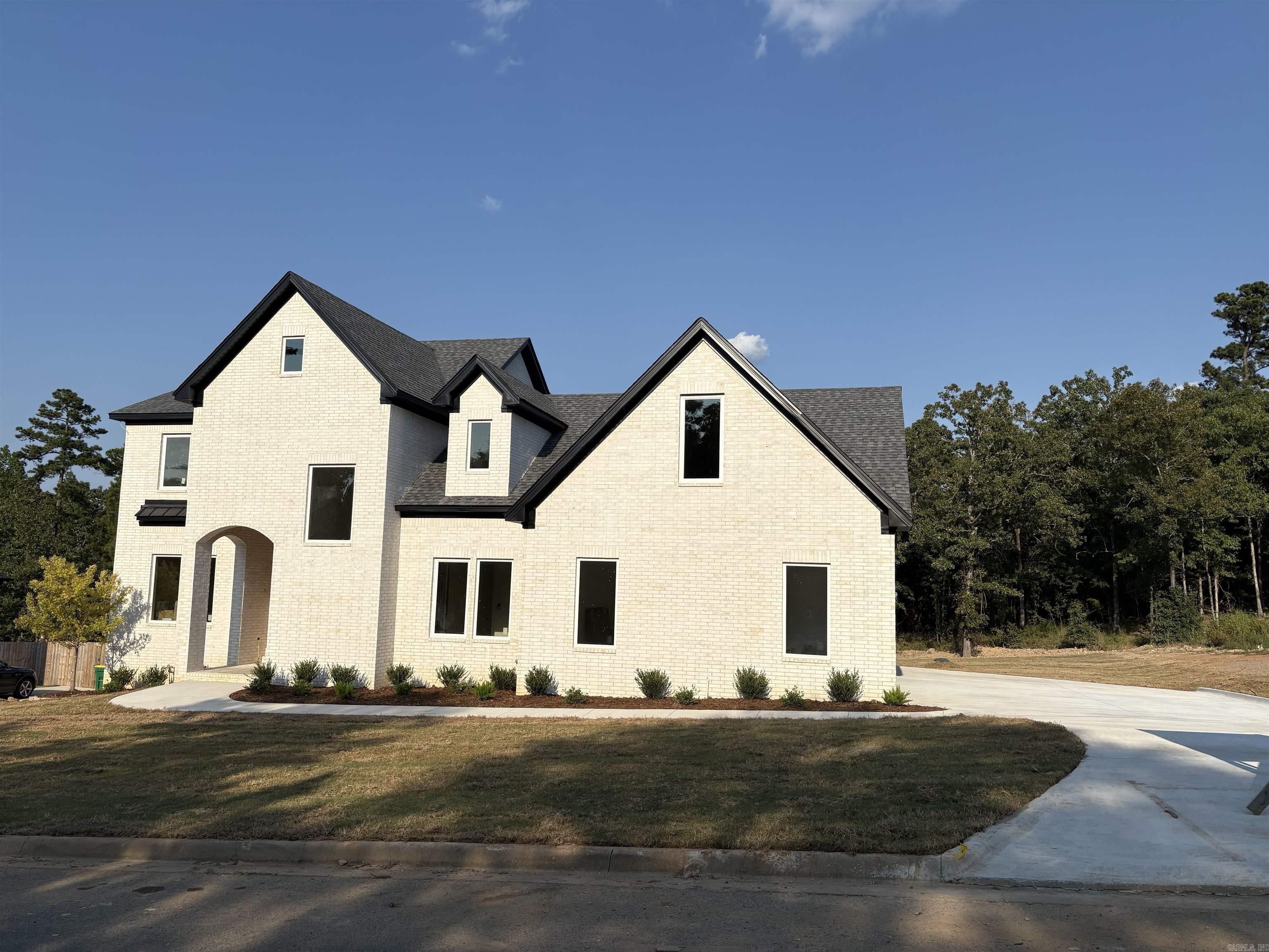 19100 Waterview Meadow Lane Roland, AR 72135