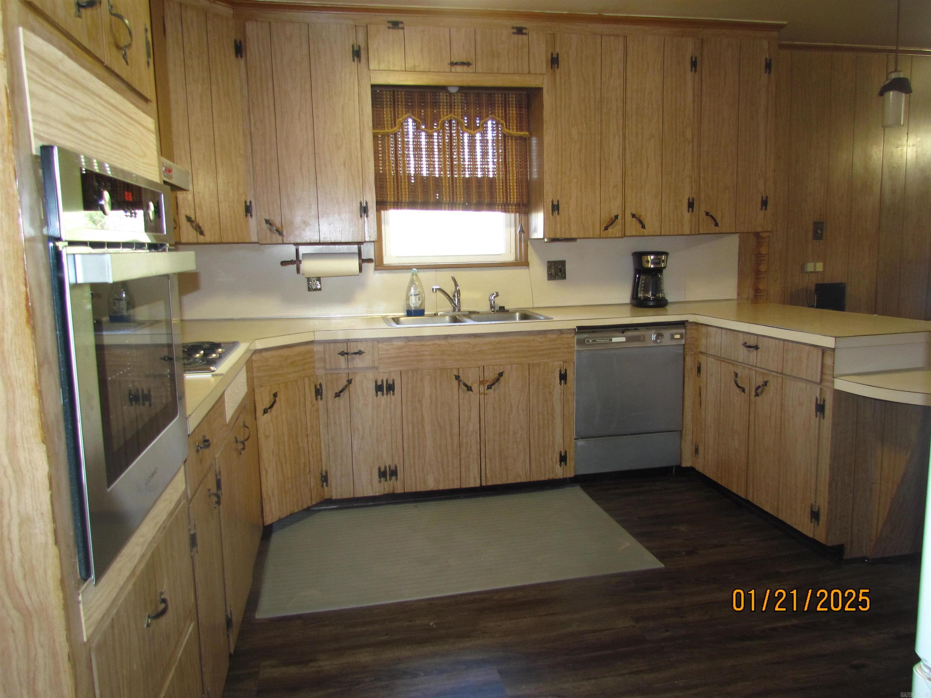 1314  Elm  Crossett, AR
