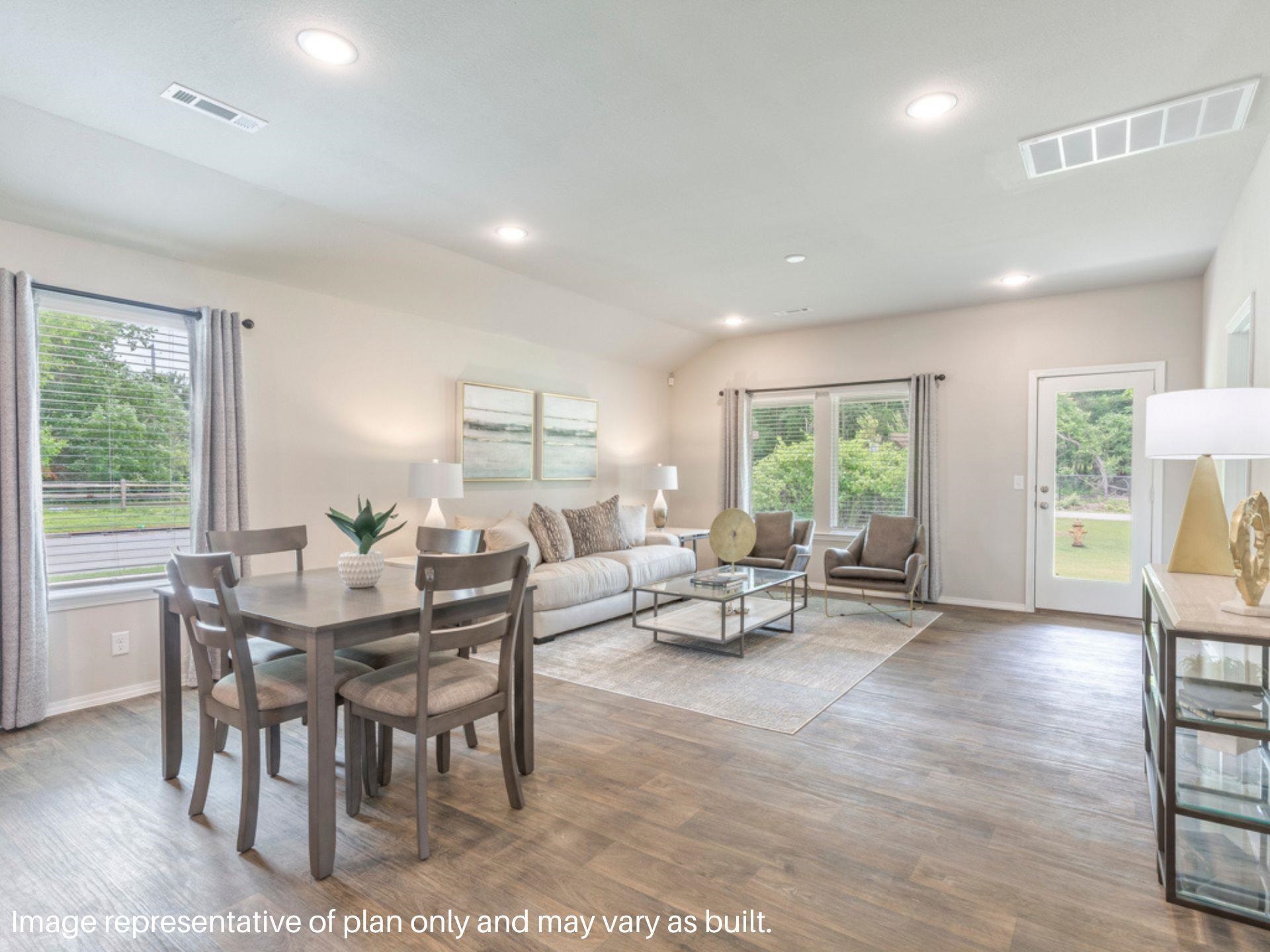 8 E Fredonia  Mayflower, AR