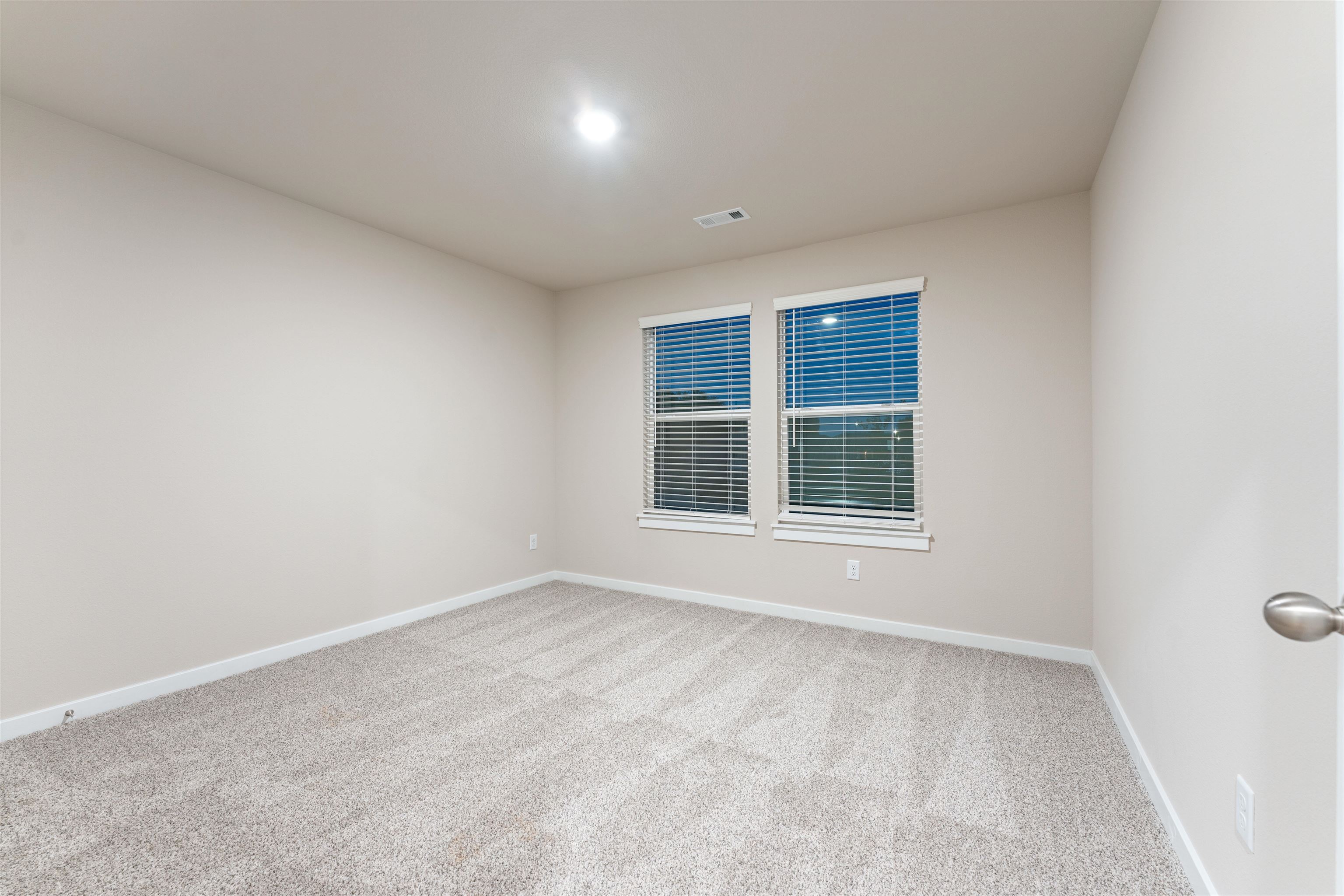 8 E Fredonia  Mayflower, AR