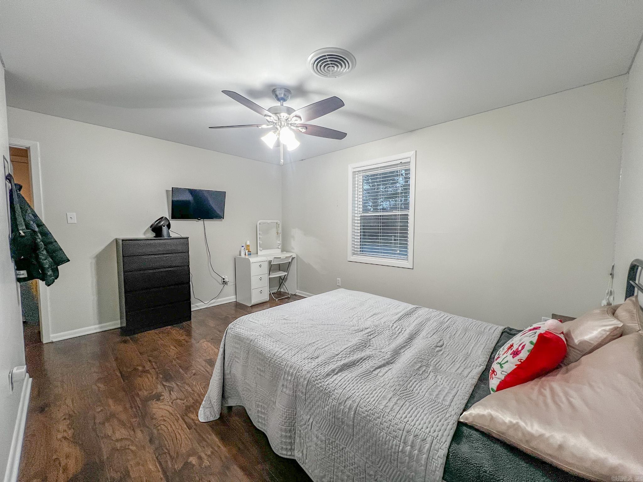 1131  Ouida  Wynne, AR