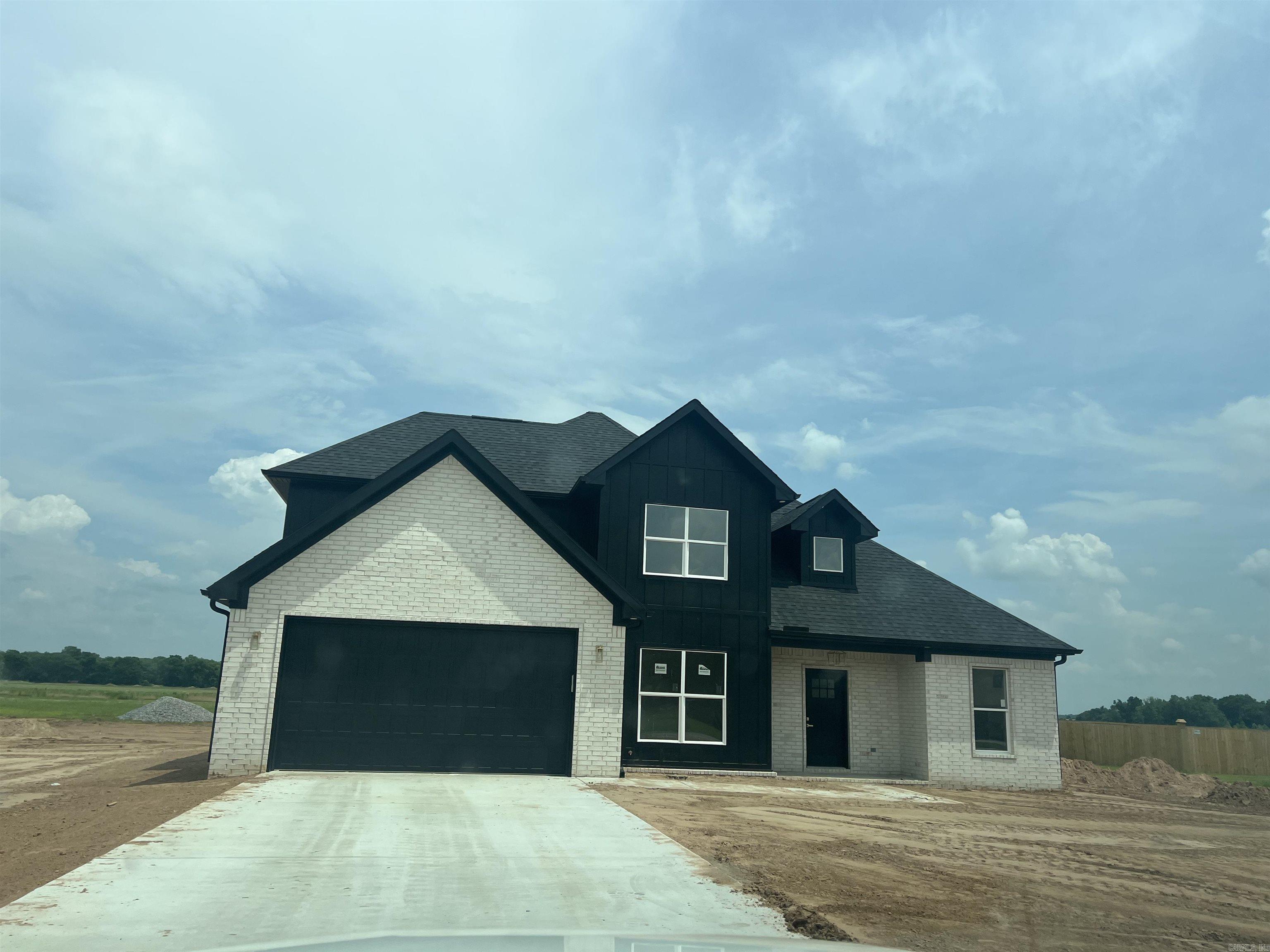 13510 Smarty Jones Dr. Scott, AR 72142