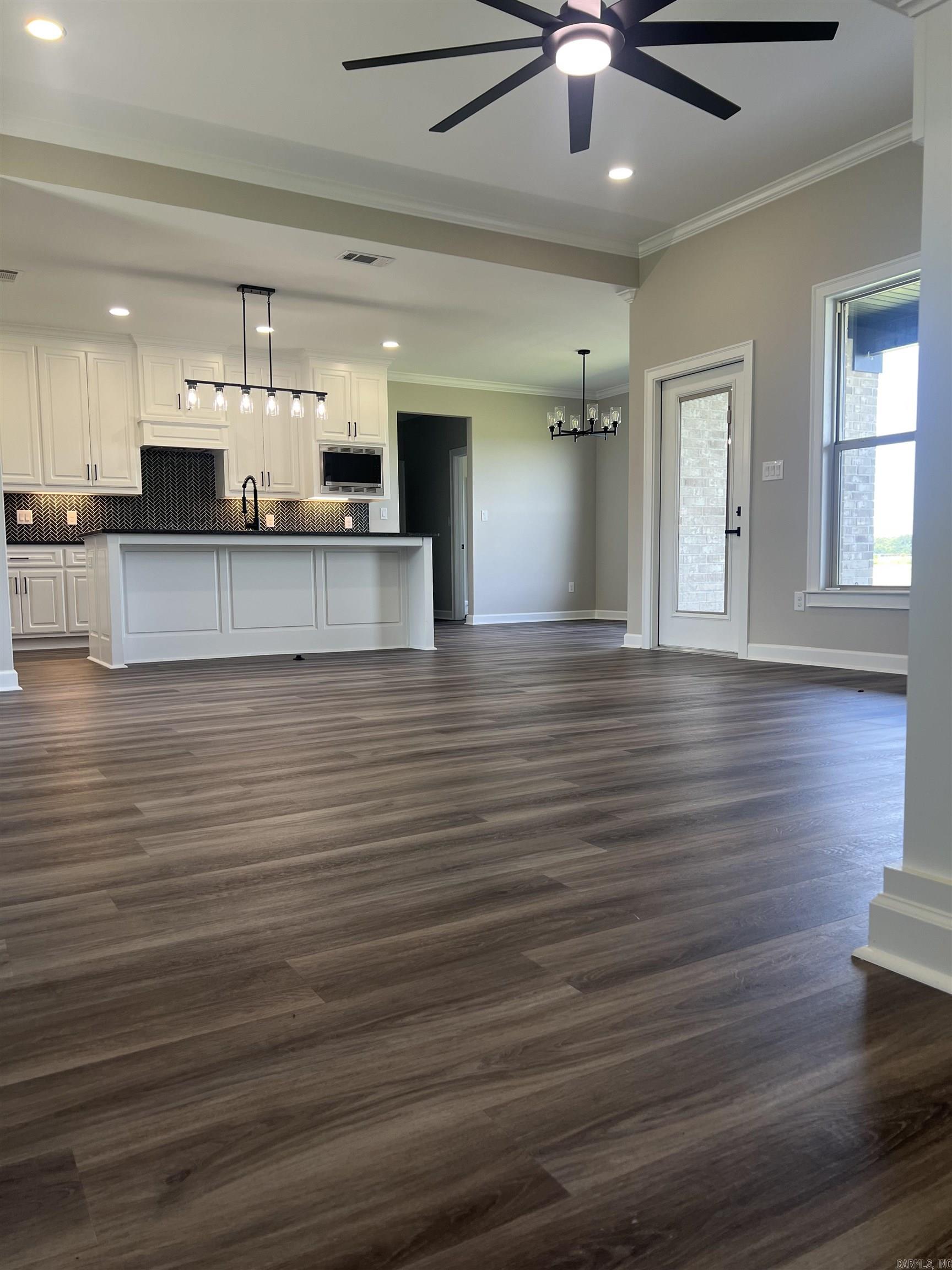 13530 Smarty Jones Dr. Scott, AR 72142
