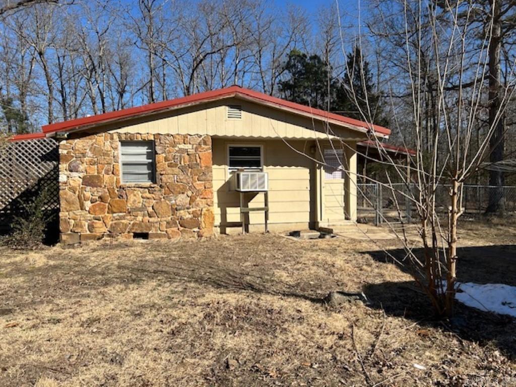 9655 S Highway 5  Mountain View, AR