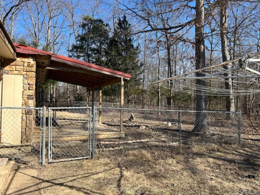 9655 S Highway 5  Mountain View, AR