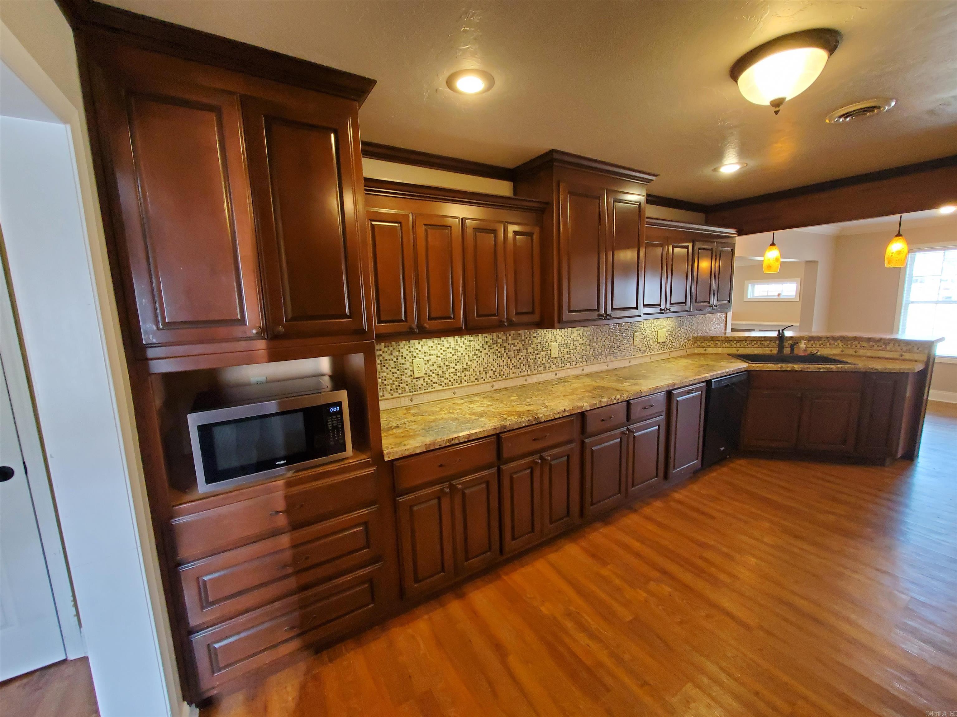 141 S 6th  Piggott, AR