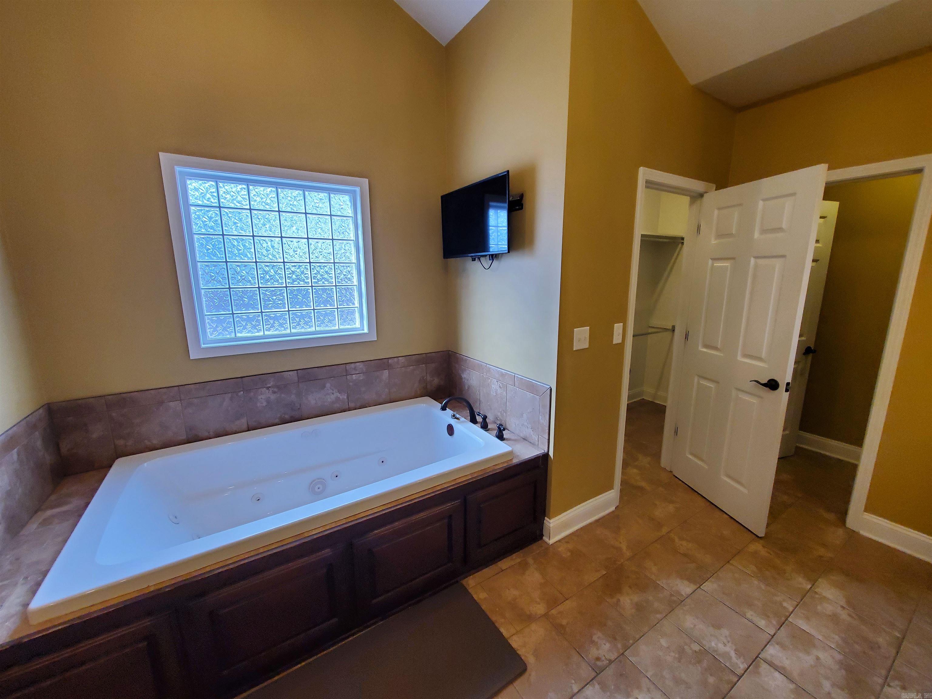 141 S 6th  Piggott, AR