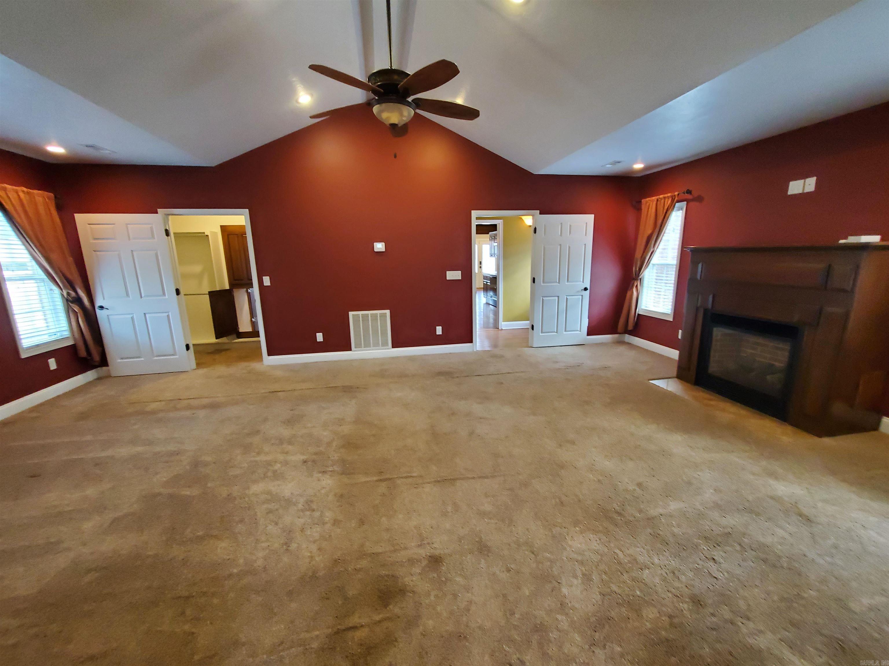 141 S 6th  Piggott, AR