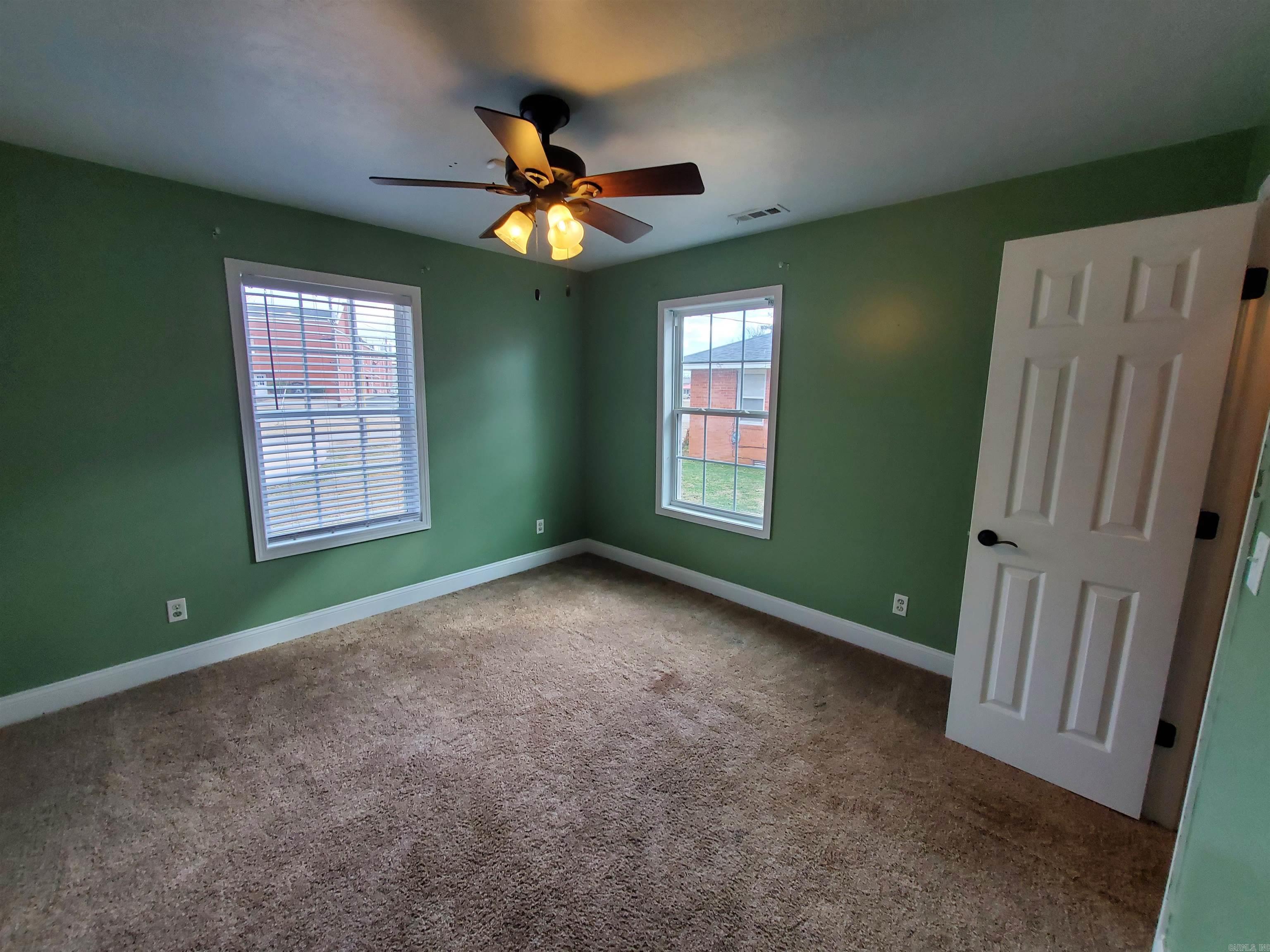 141 S 6th  Piggott, AR