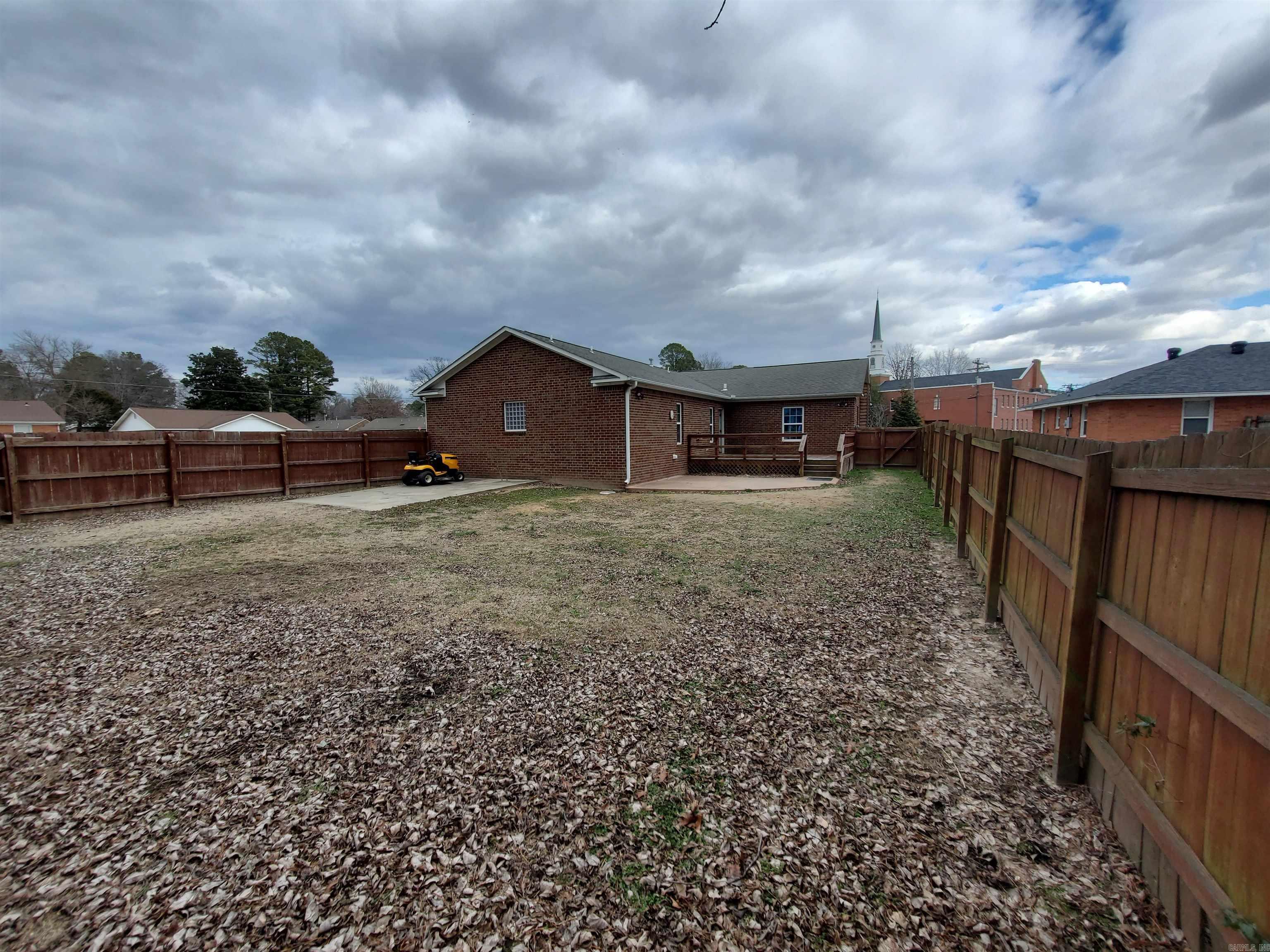 141 S 6th  Piggott, AR