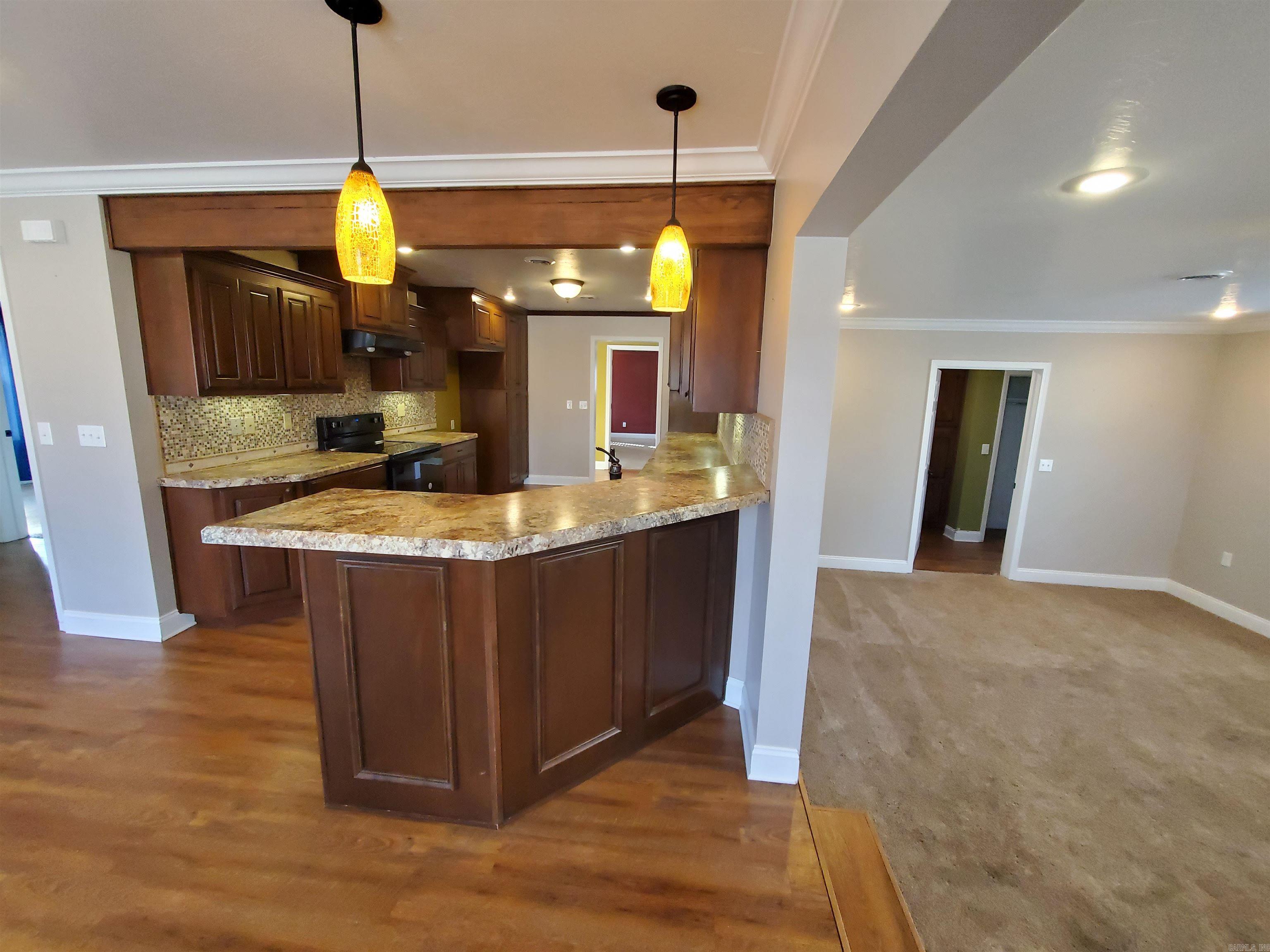 141 S 6th  Piggott, AR