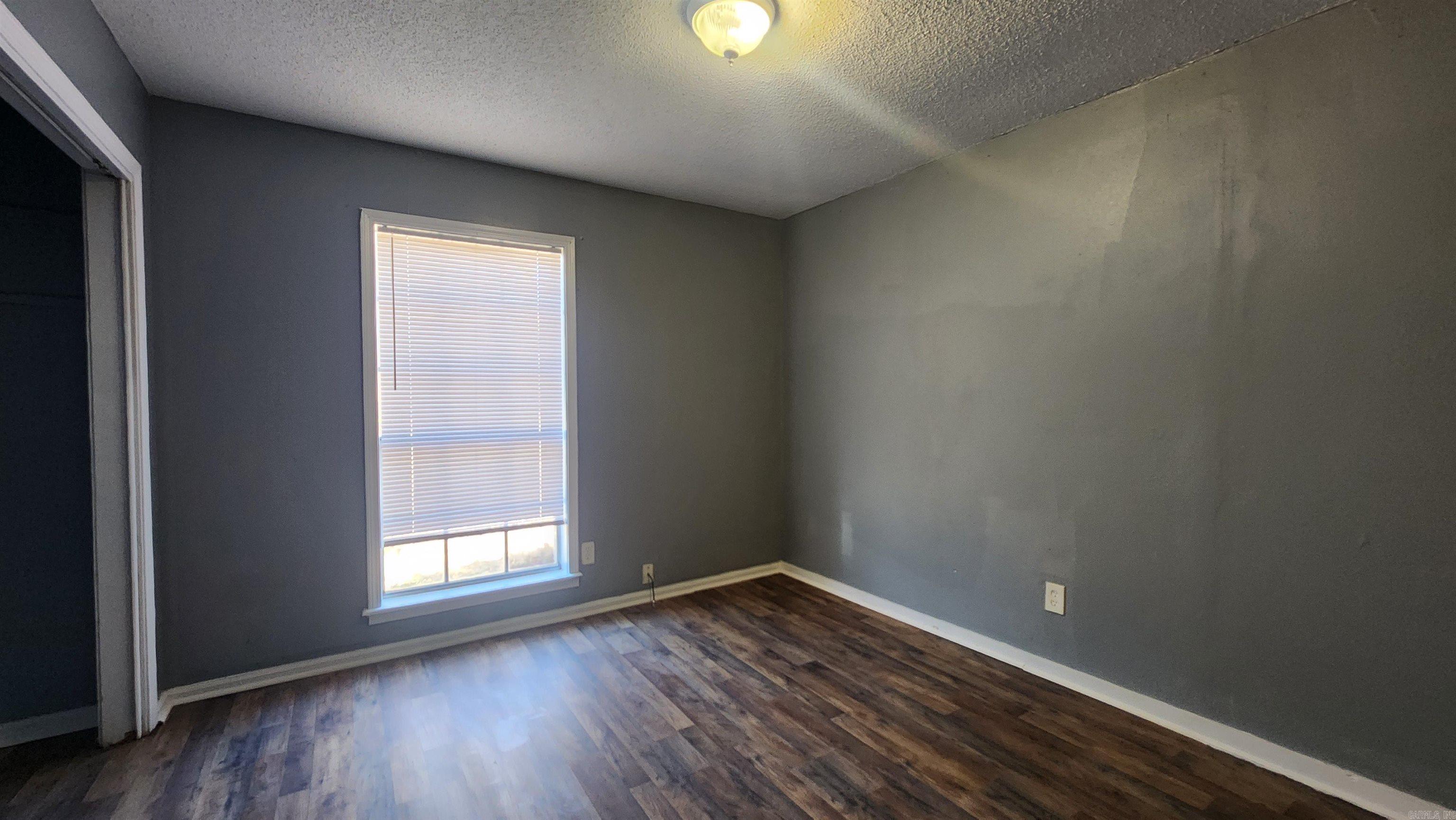 2401  Taft  Pine Bluff, AR