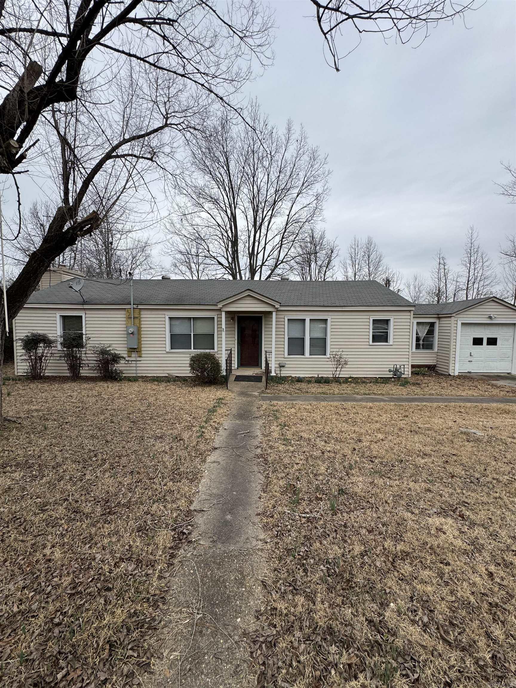2706 Edison