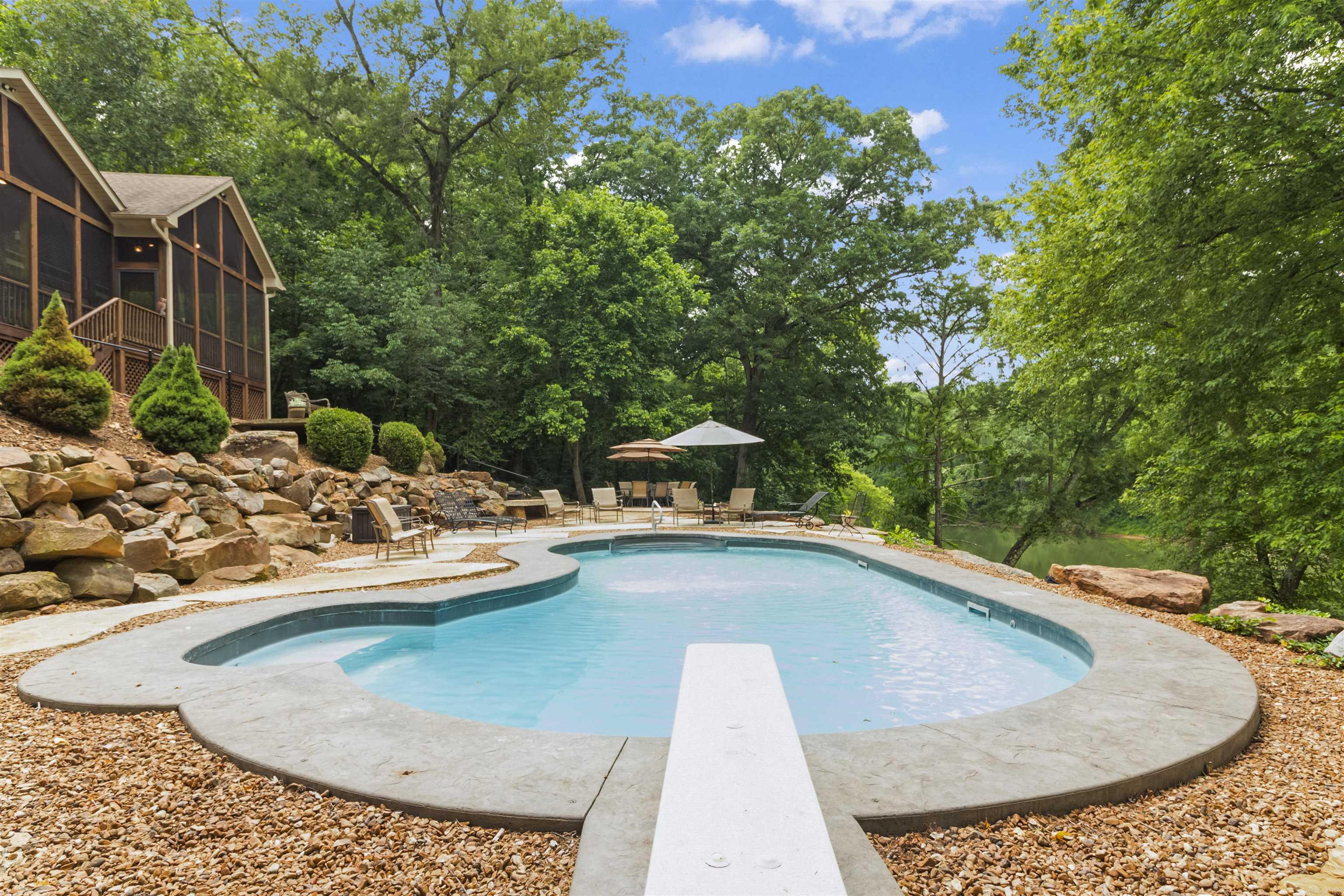 259  Riverview  Searcy, AR