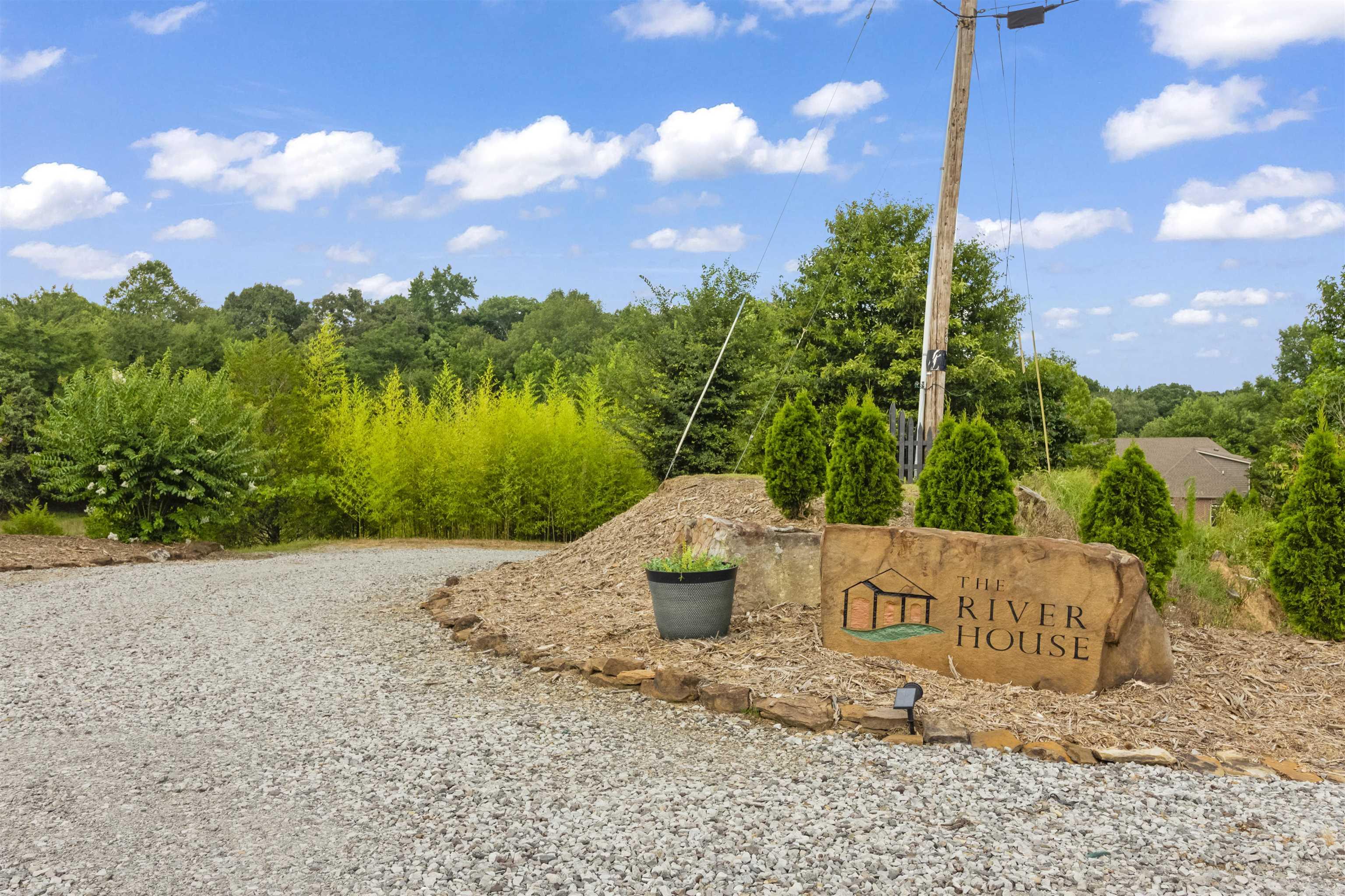 259  Riverview  Searcy, AR
