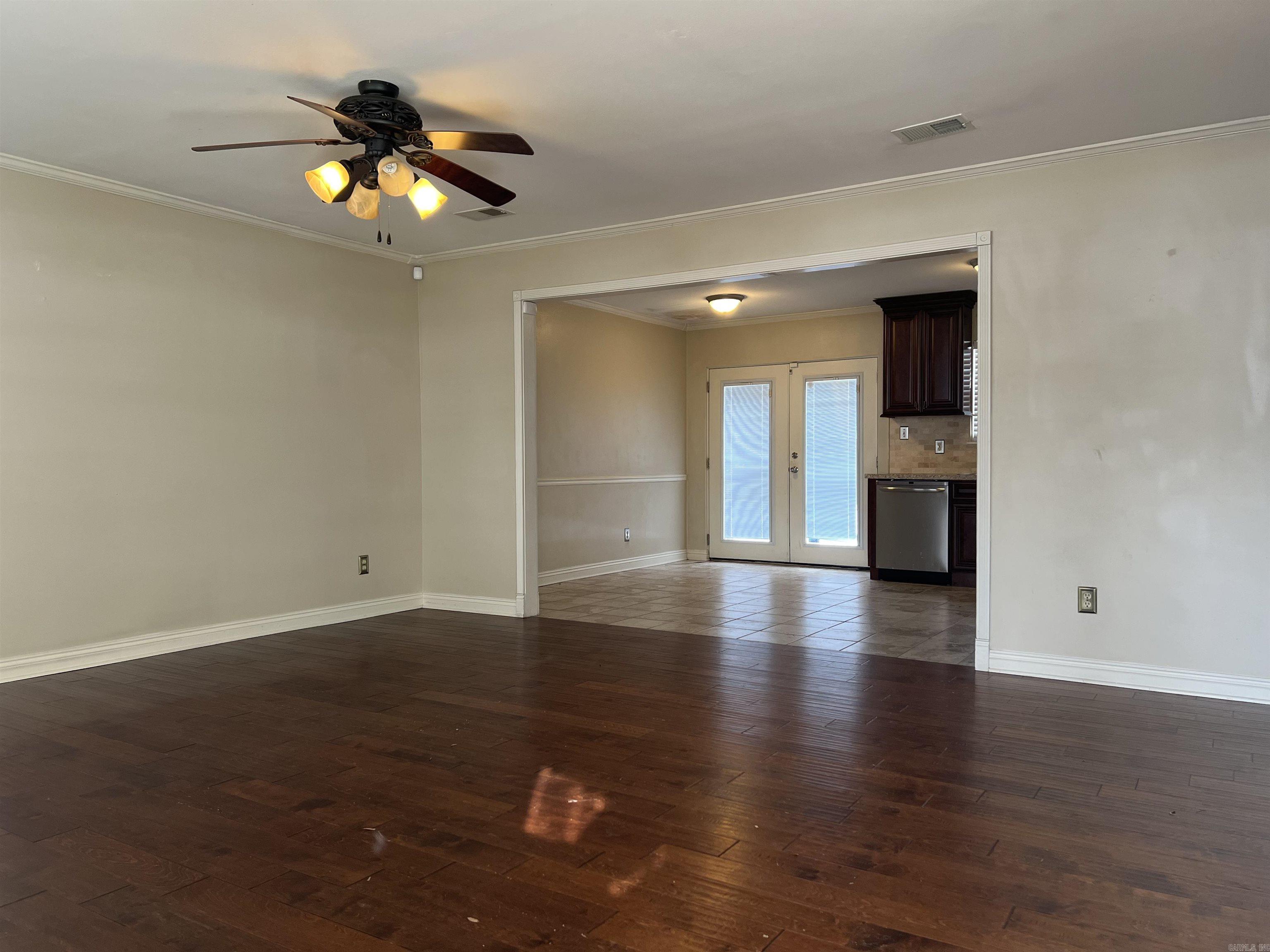 35  Greenhaven  Jacksonville, AR