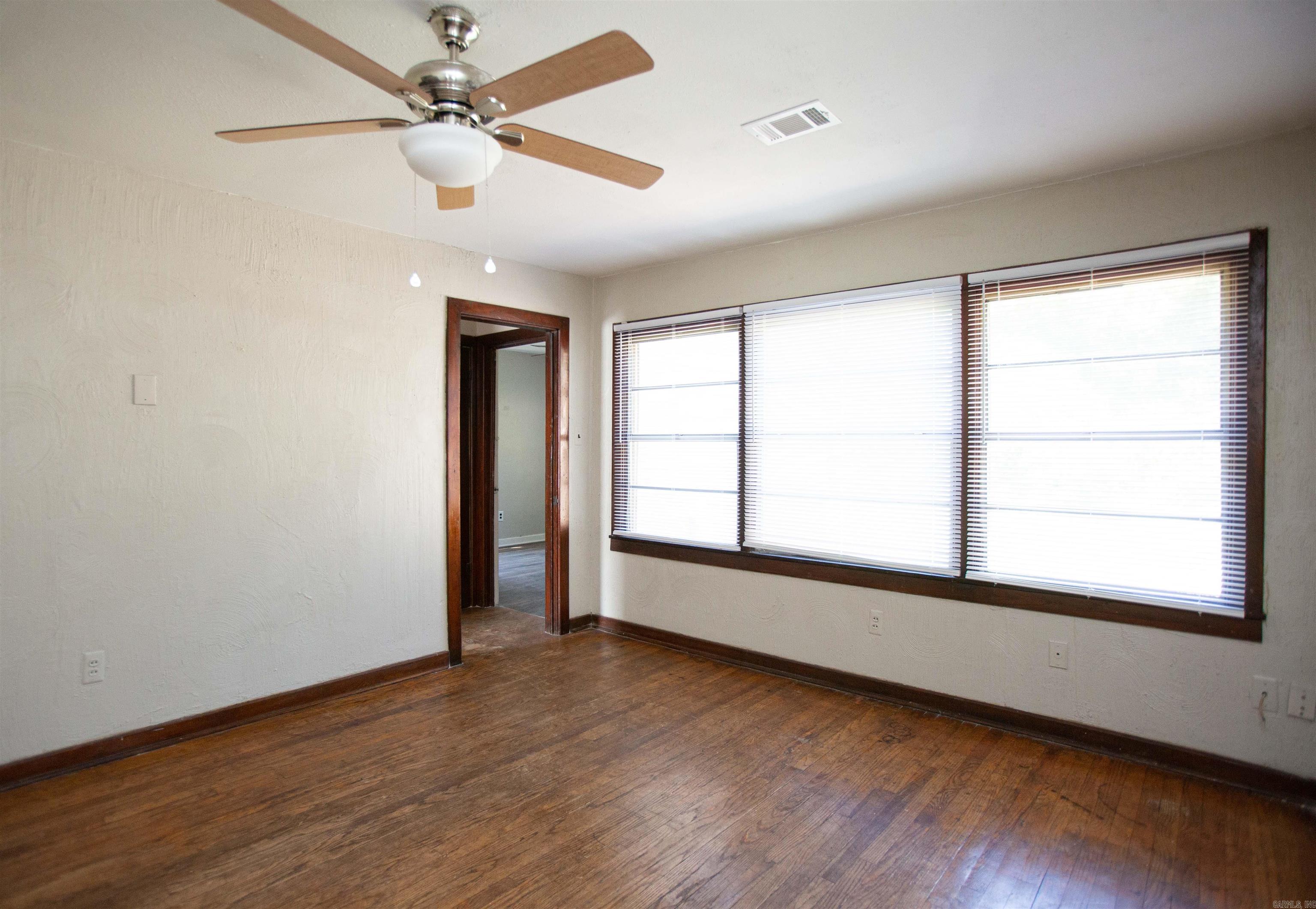 4821  Rogers  North Little Rock, AR