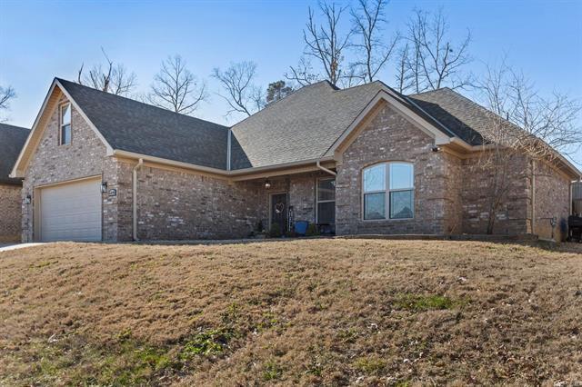 6898  Grace Village  Alexander, AR