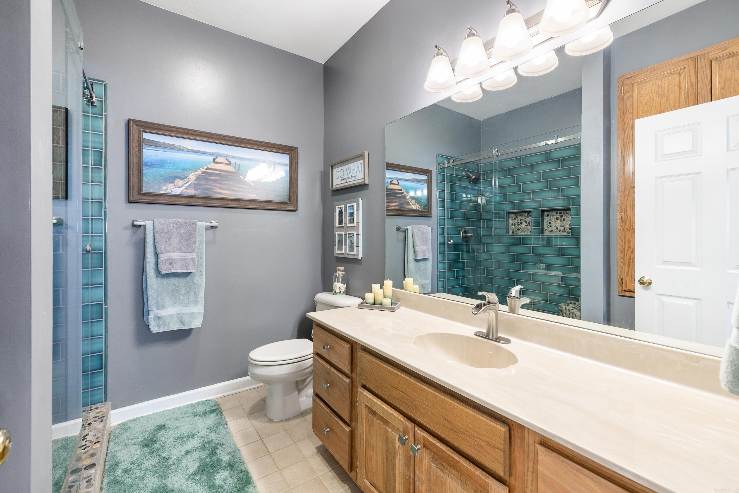 2818  Meadow Rdg  Benton, AR