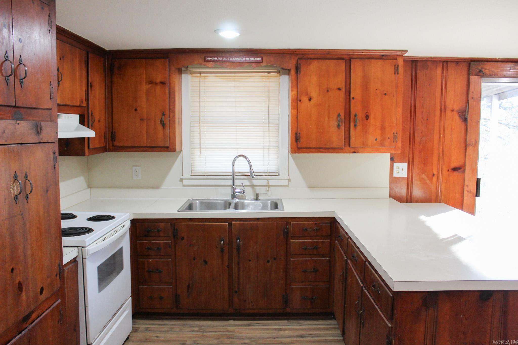 507 W Academy  Searcy, AR