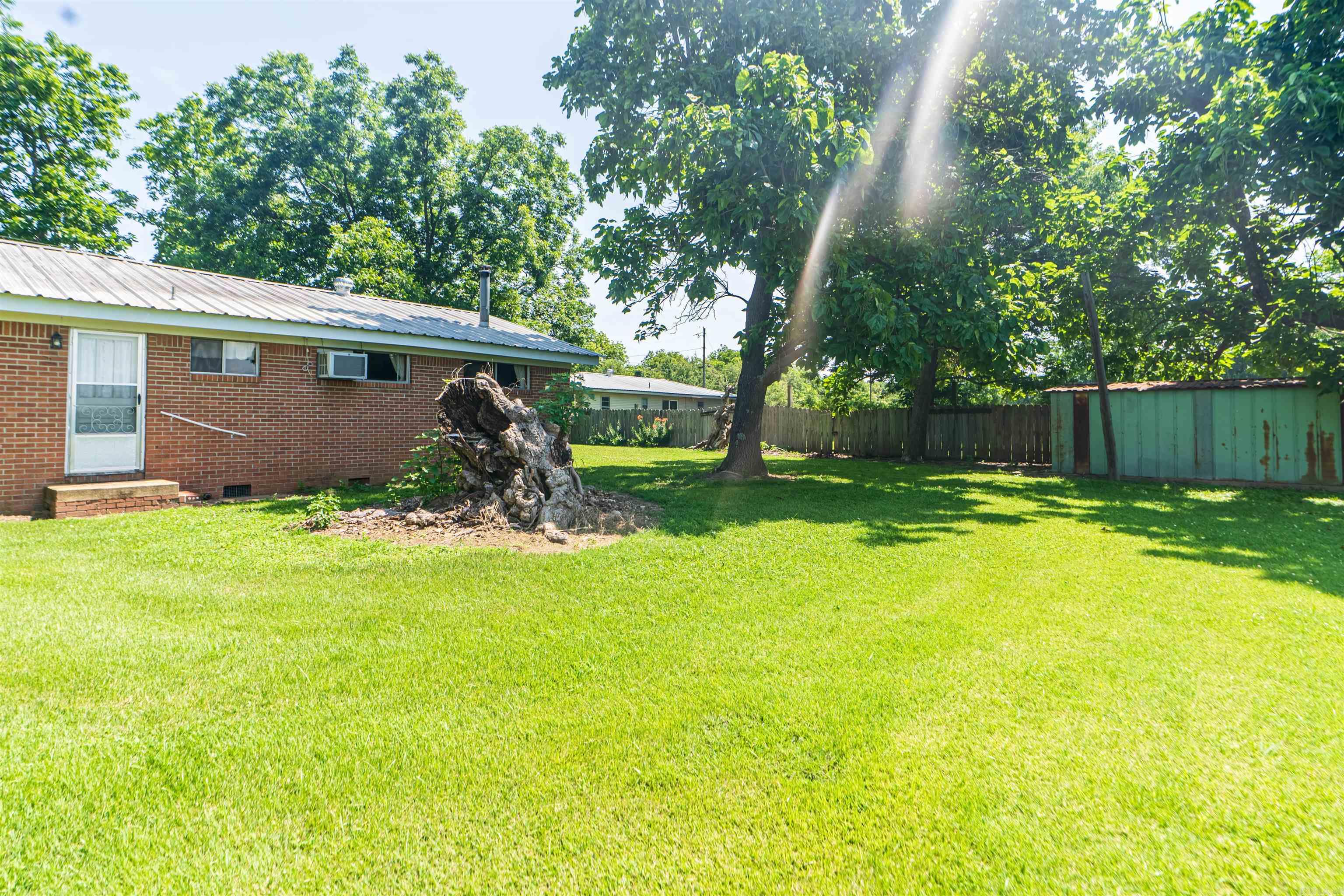 463 Highway 185 Lexa, AR 72355