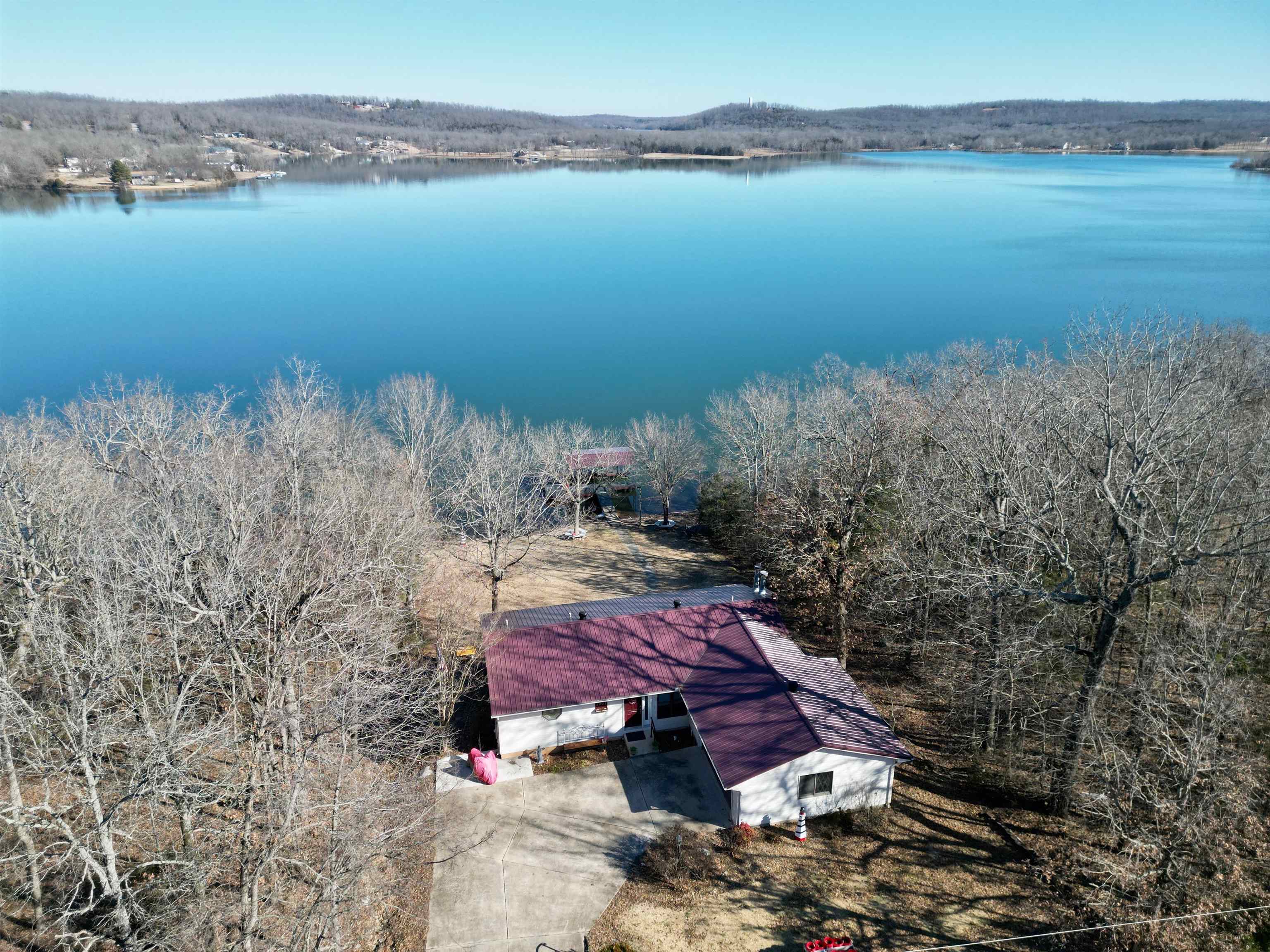 2402  South Shore  Horseshoe Bend, AR
