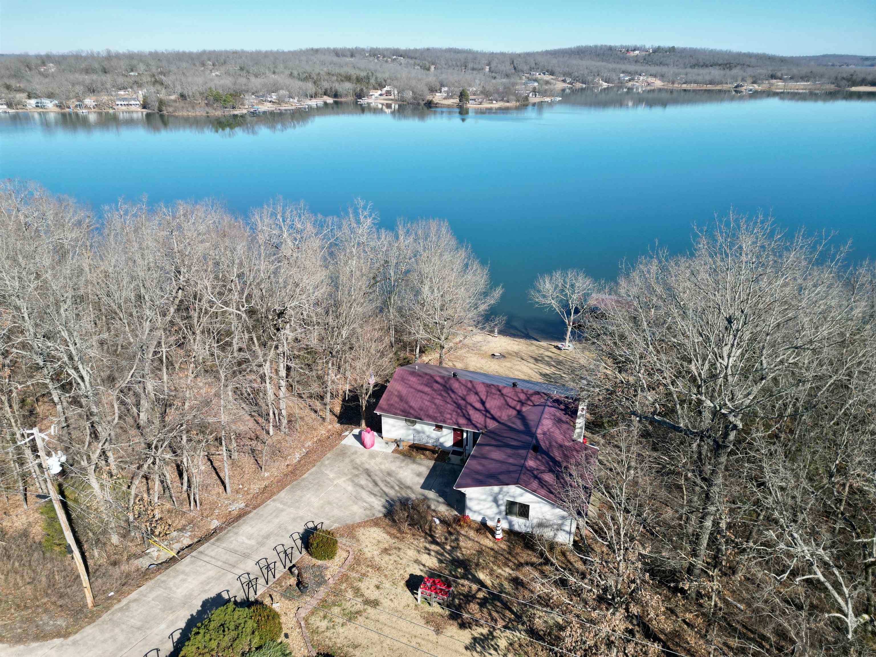 2402  South Shore  Horseshoe Bend, AR