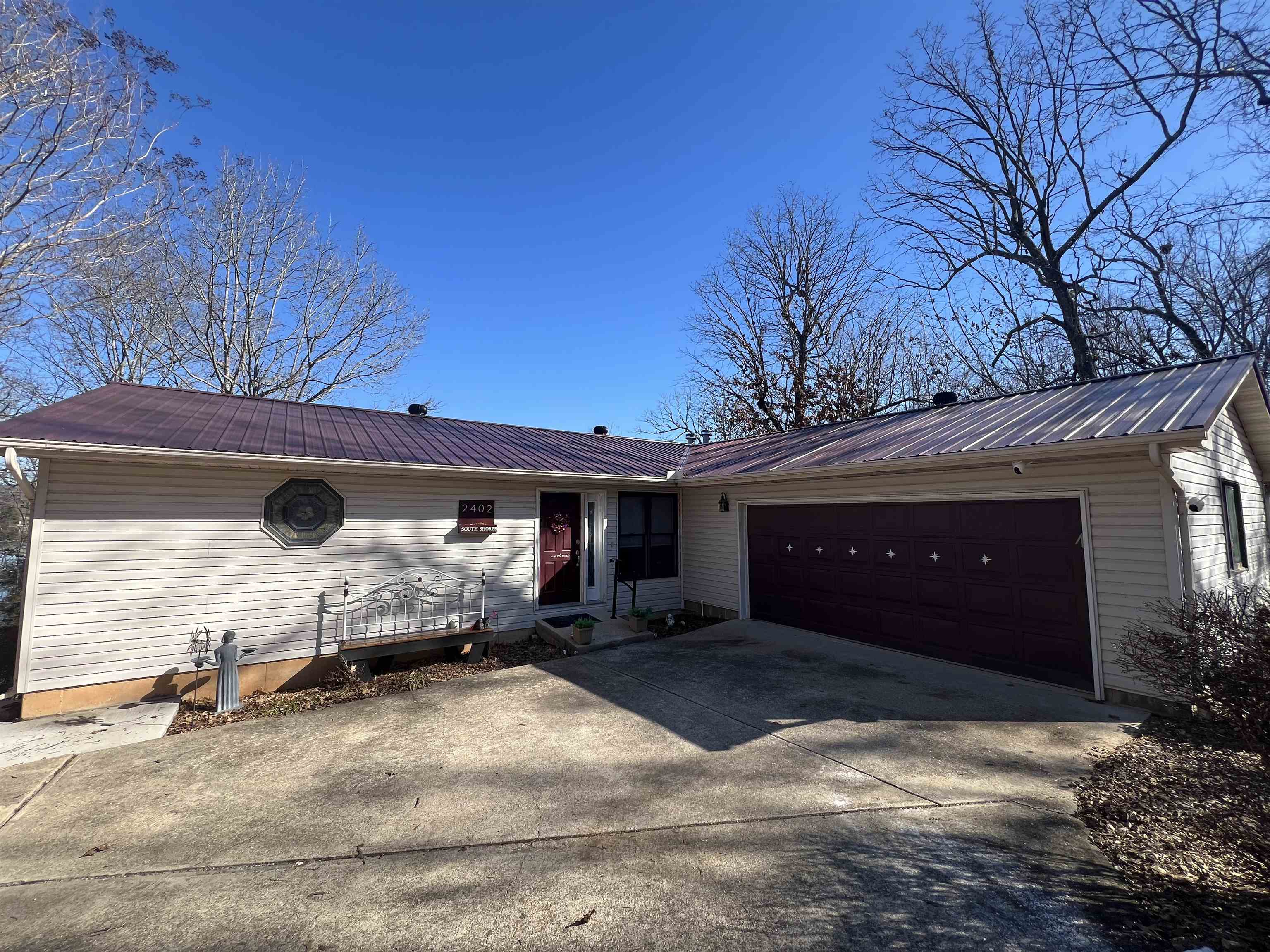 2402  South Shore  Horseshoe Bend, AR