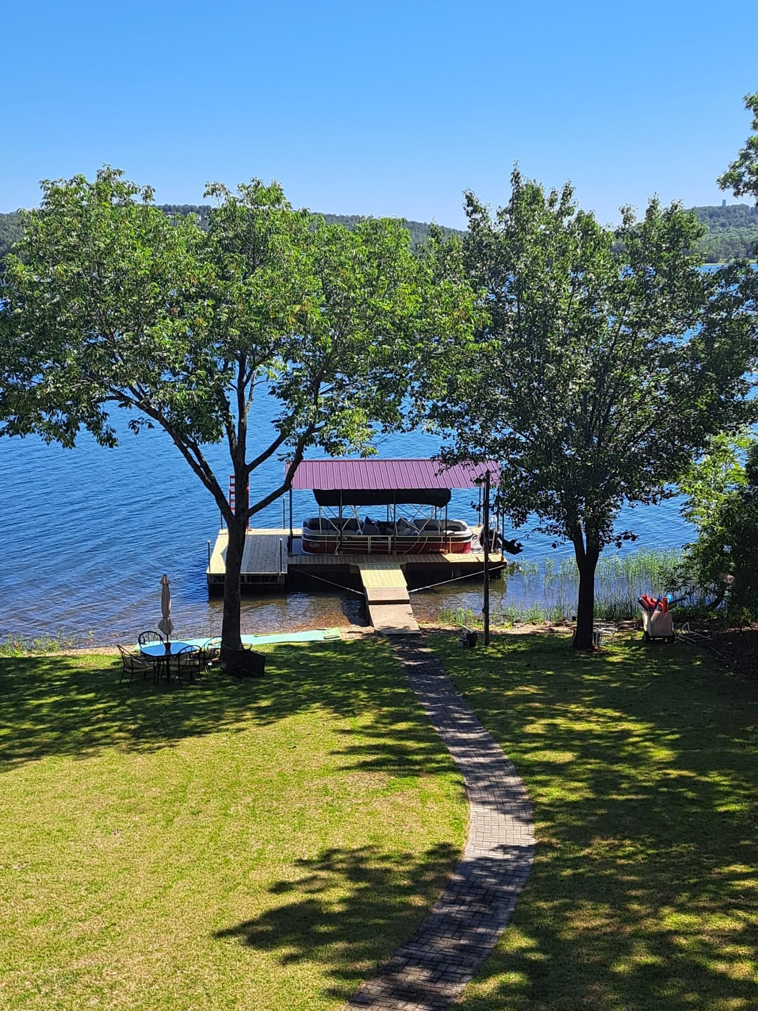 2402  South Shore  Horseshoe Bend, AR