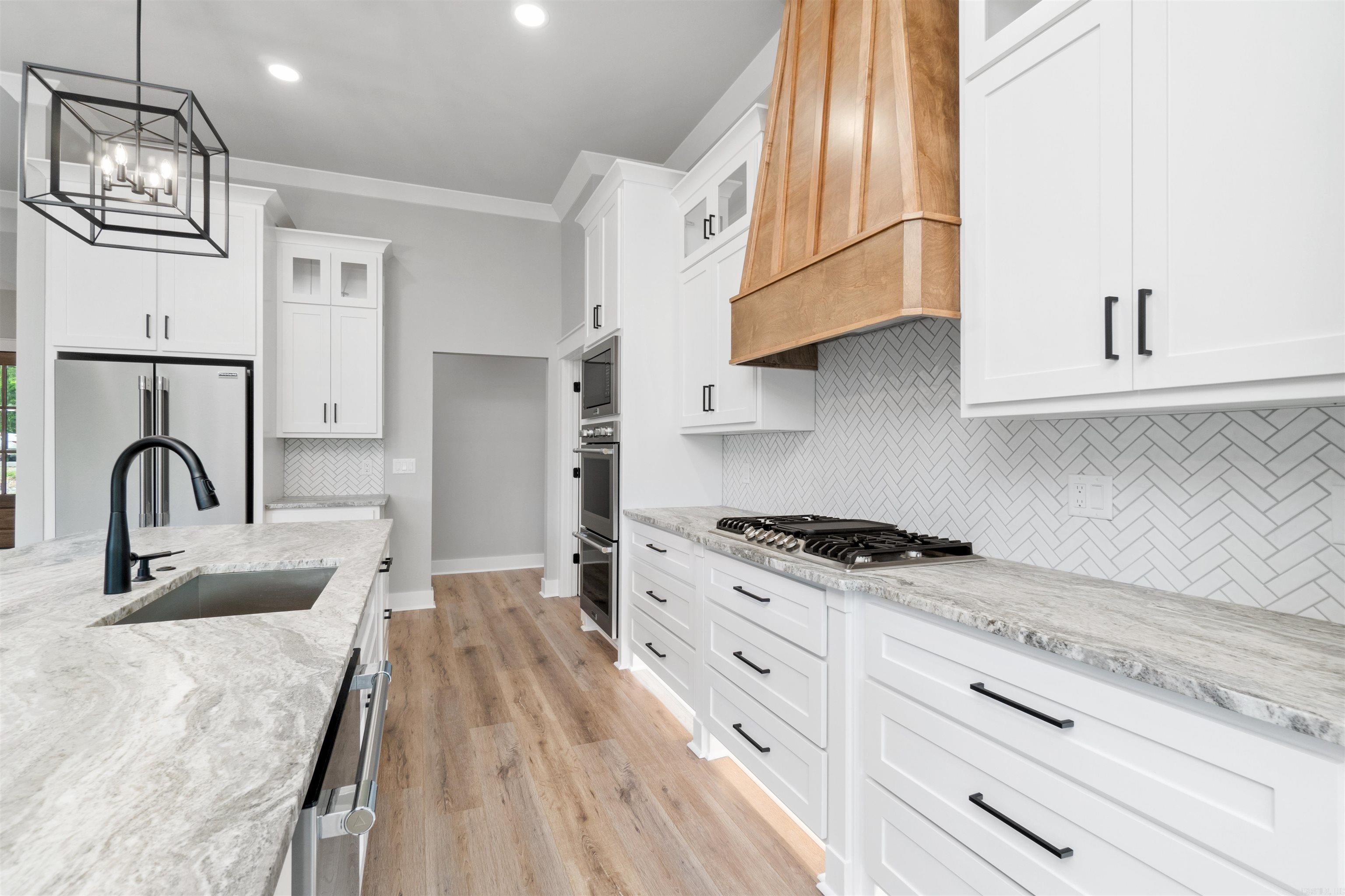9 Soldado Lane Hot Springs Village, AR 71909