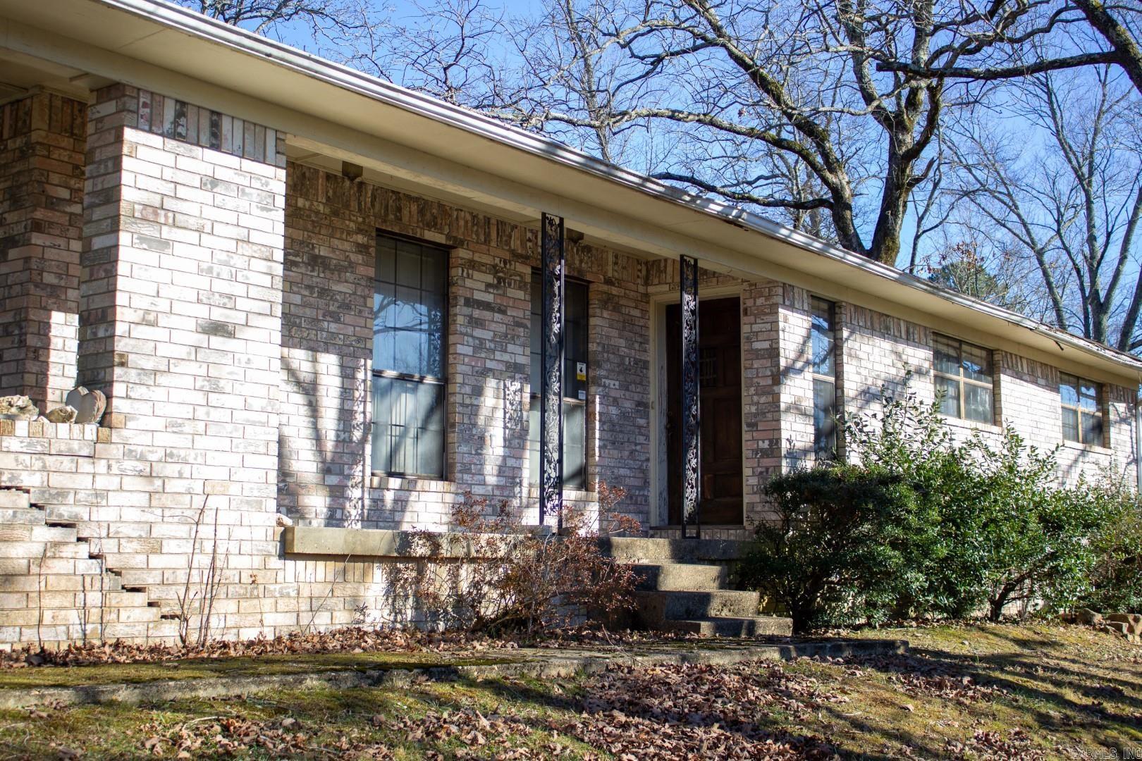 229 Old Church Road Hot Springs, AR 71901