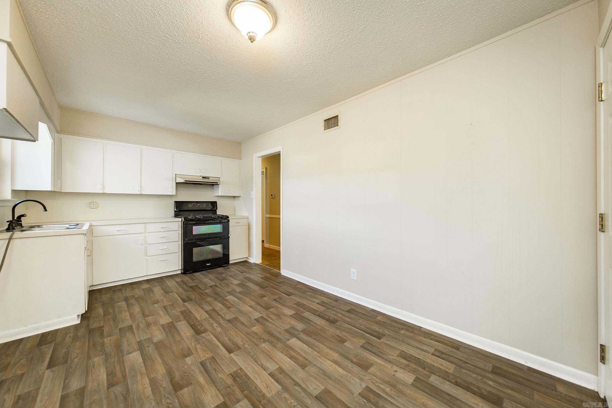2  Oakview  North Little Rock, AR