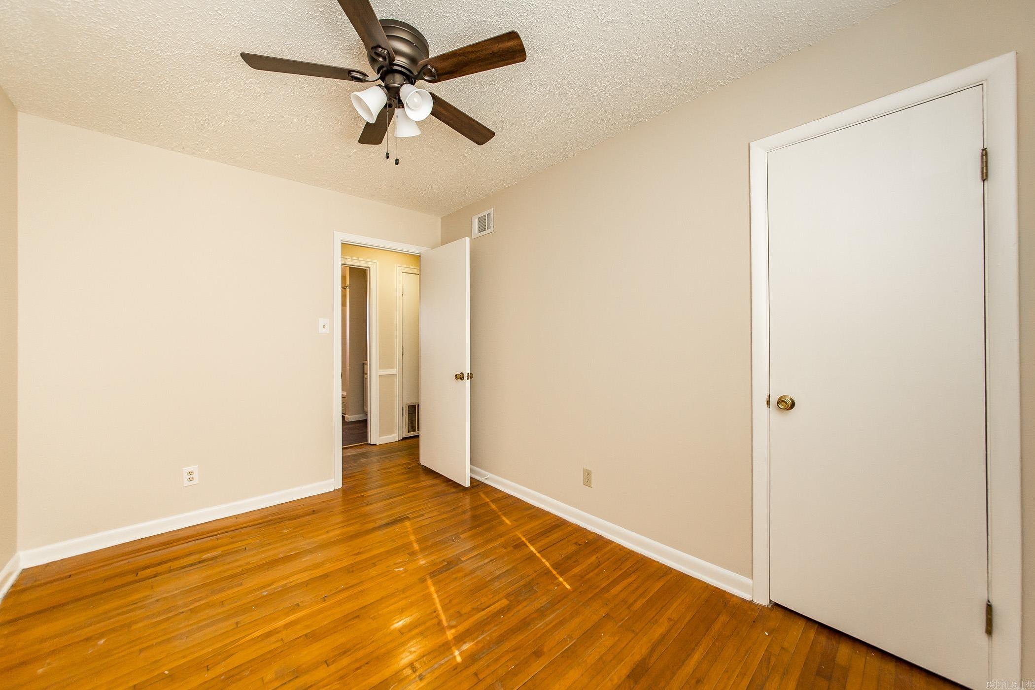 2  Oakview  North Little Rock, AR