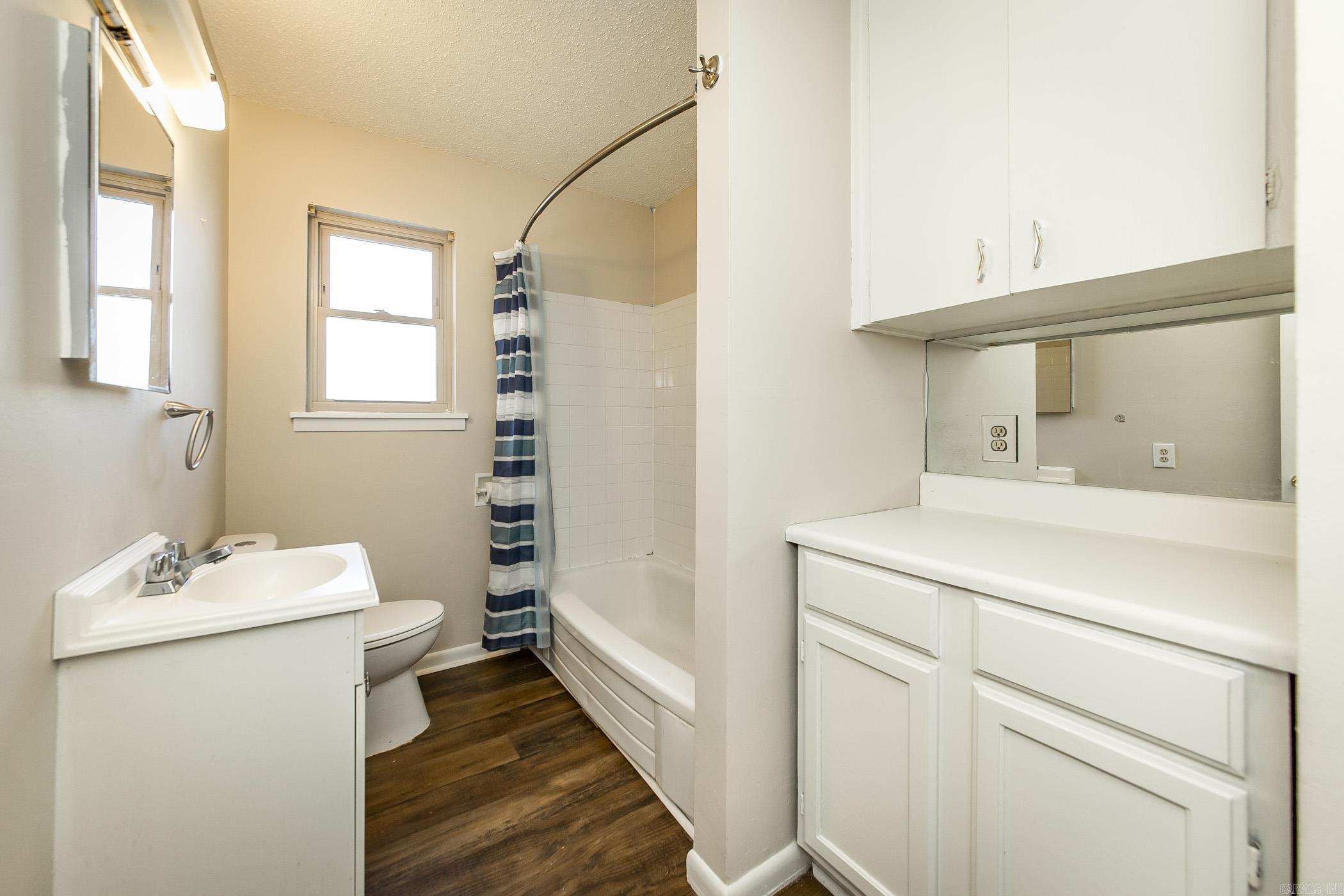 2  Oakview  North Little Rock, AR