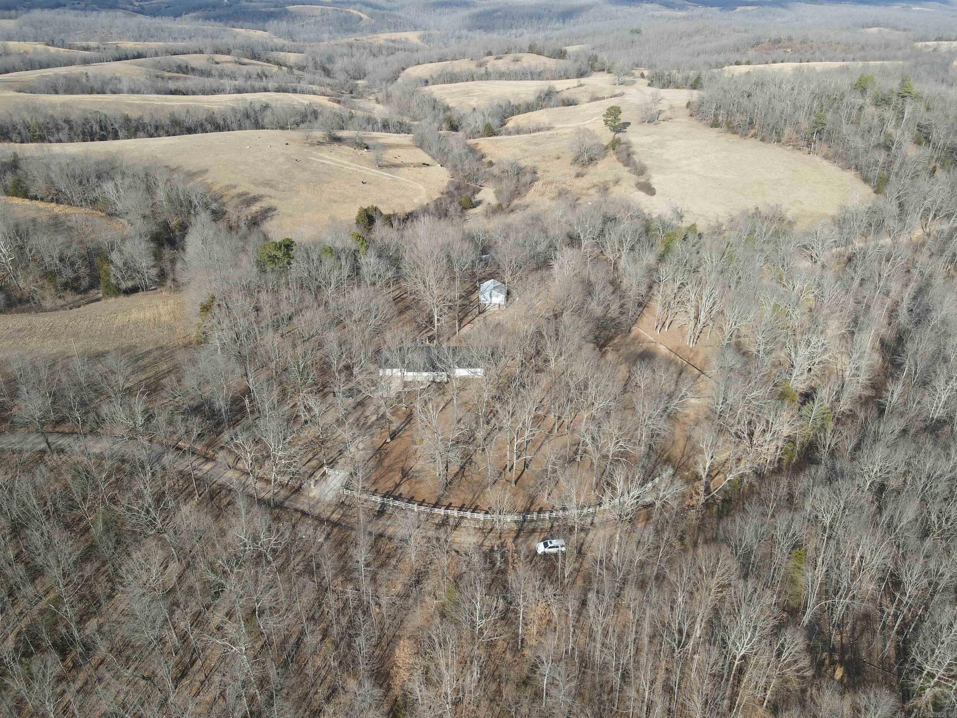 410  Davis Creek Rd.  Marshall, AR