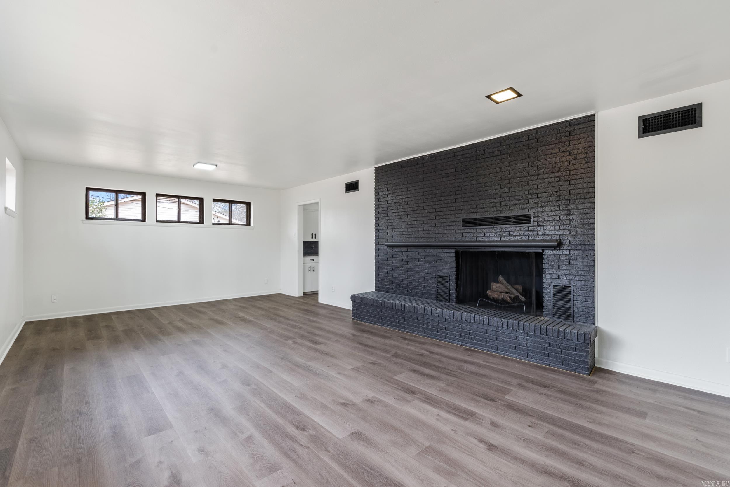 1315 Watkins Street Conway, AR 72032