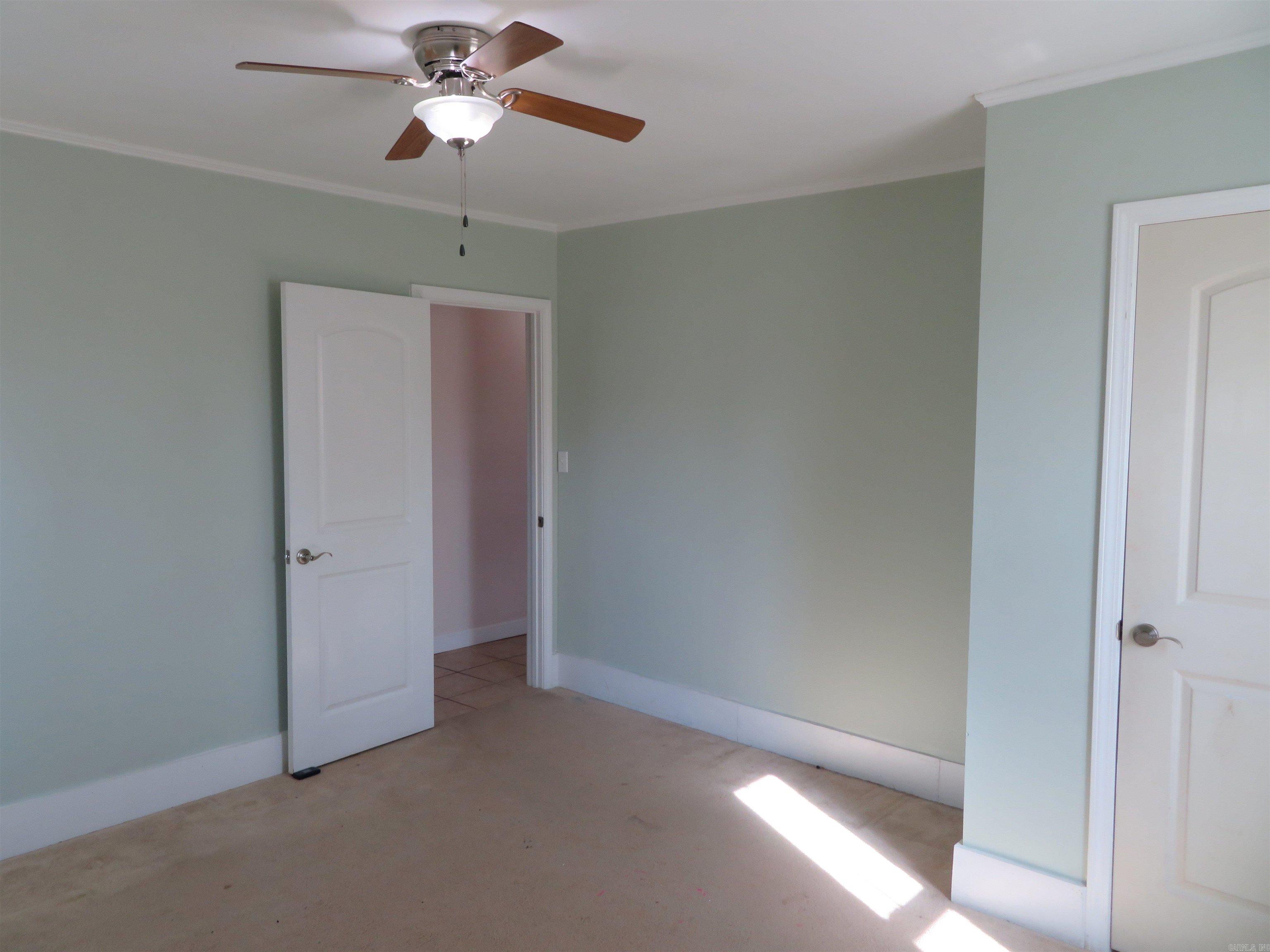 1124  Clinton  Arkadelphia, AR