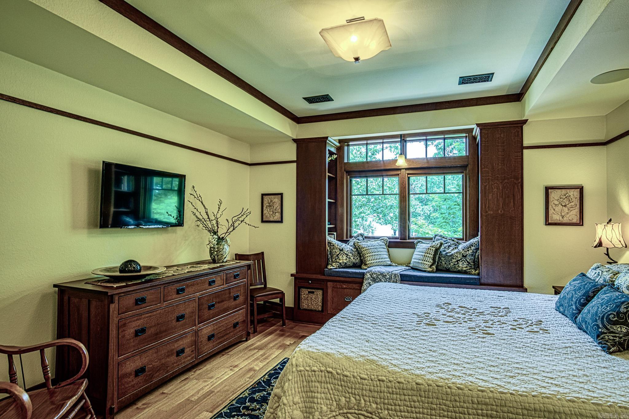 13  Guindola  Hot Springs Village, AR