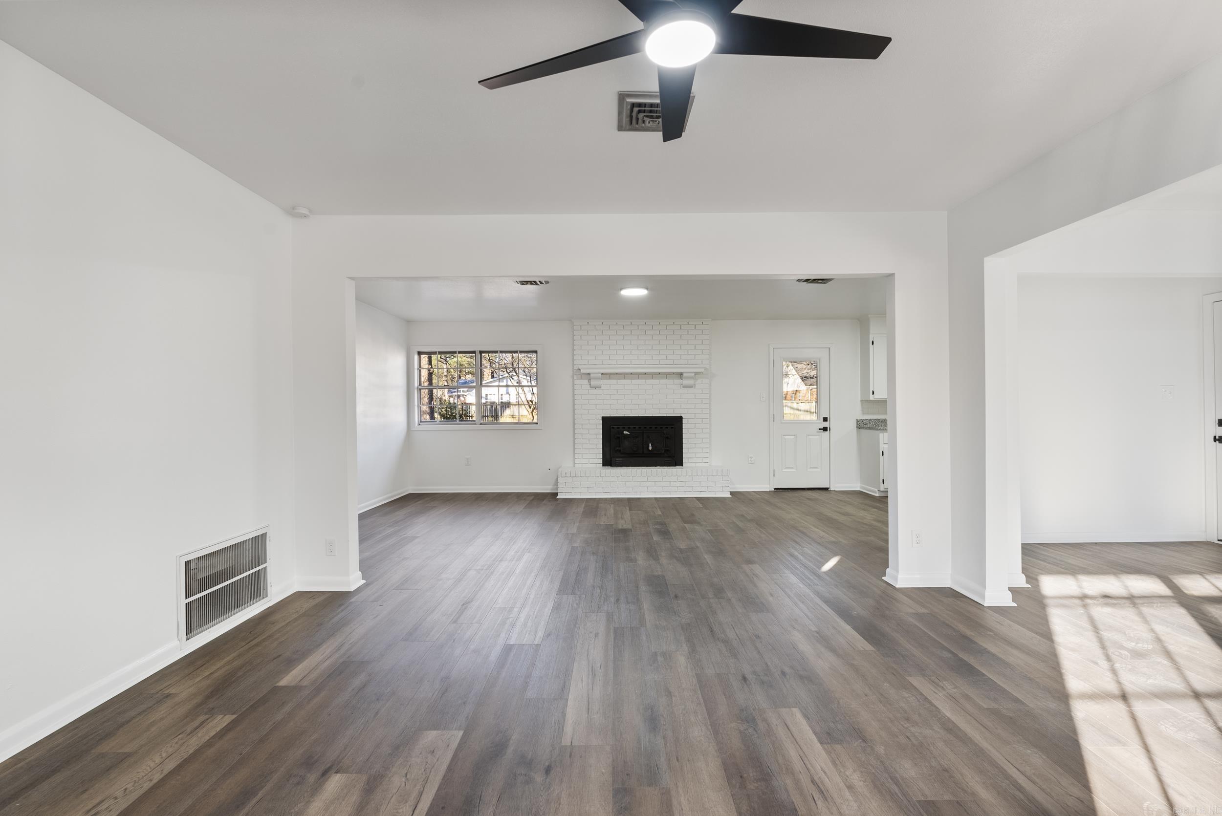 1145  Salem  Conway, AR