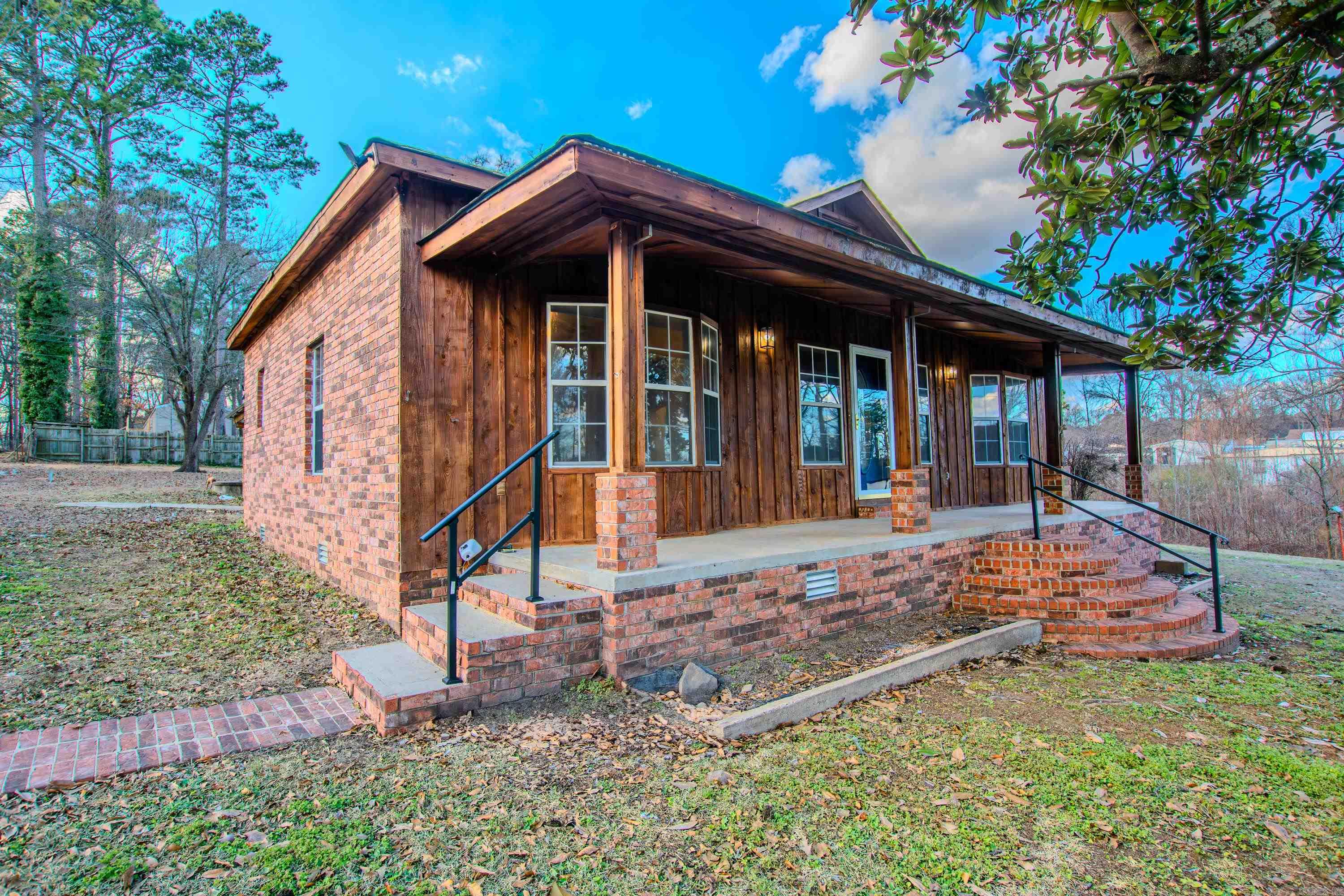 2923  Whistling Pine  Bryant, AR