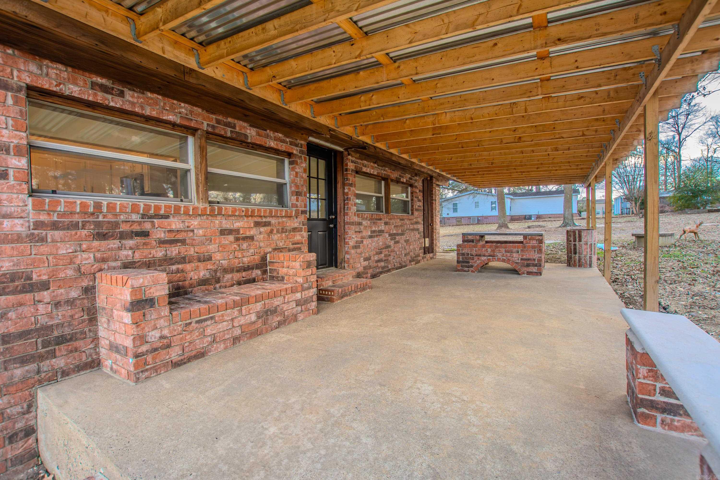 2923  Whistling Pine  Bryant, AR