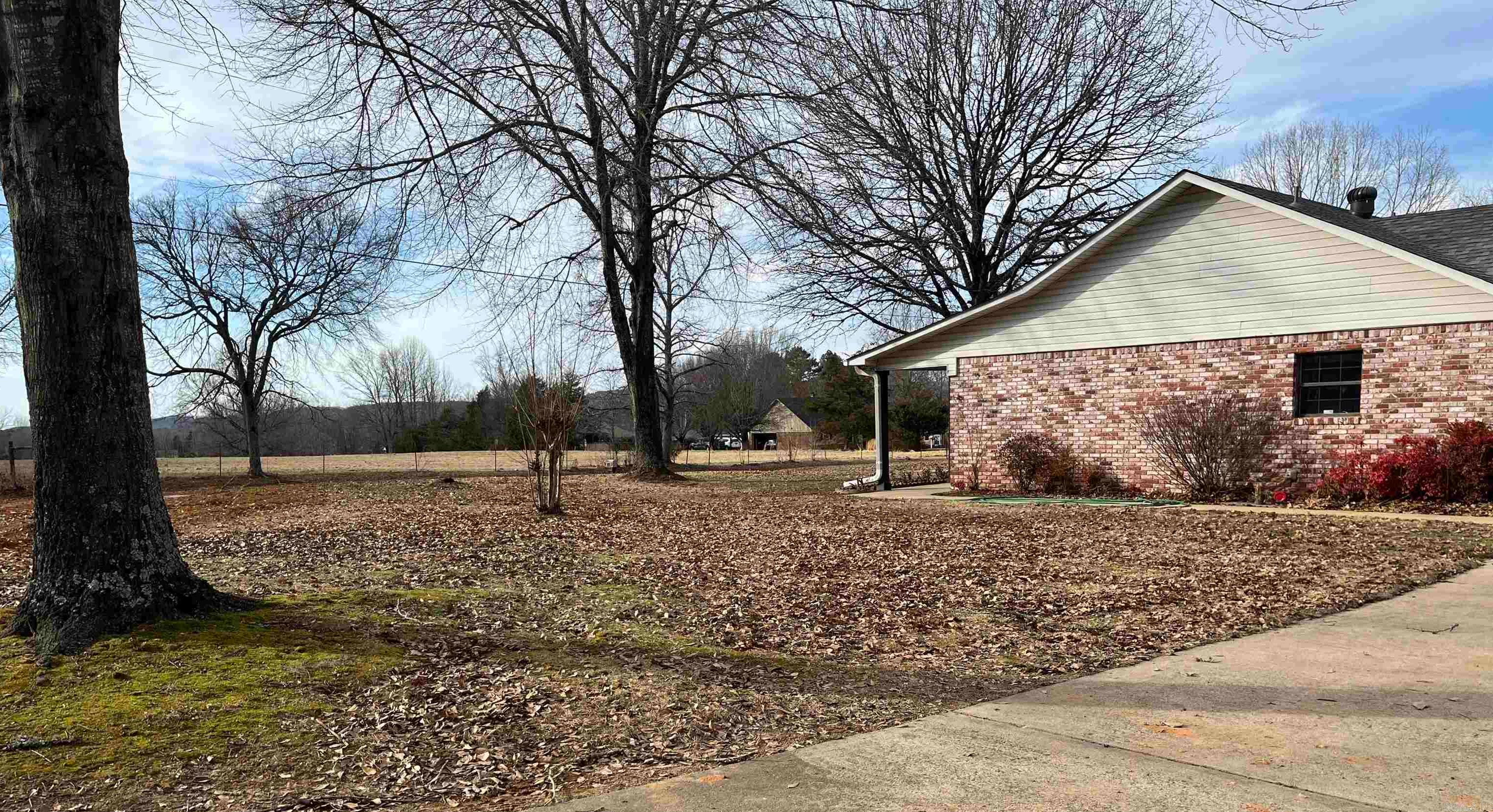 83  Linder  Greenbrier, AR
