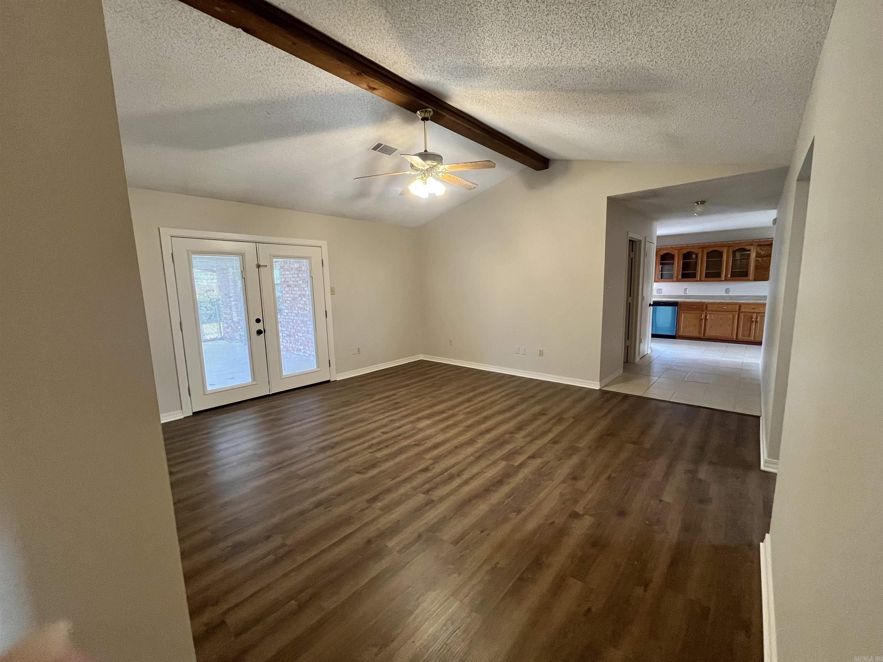83  Linder  Greenbrier, AR