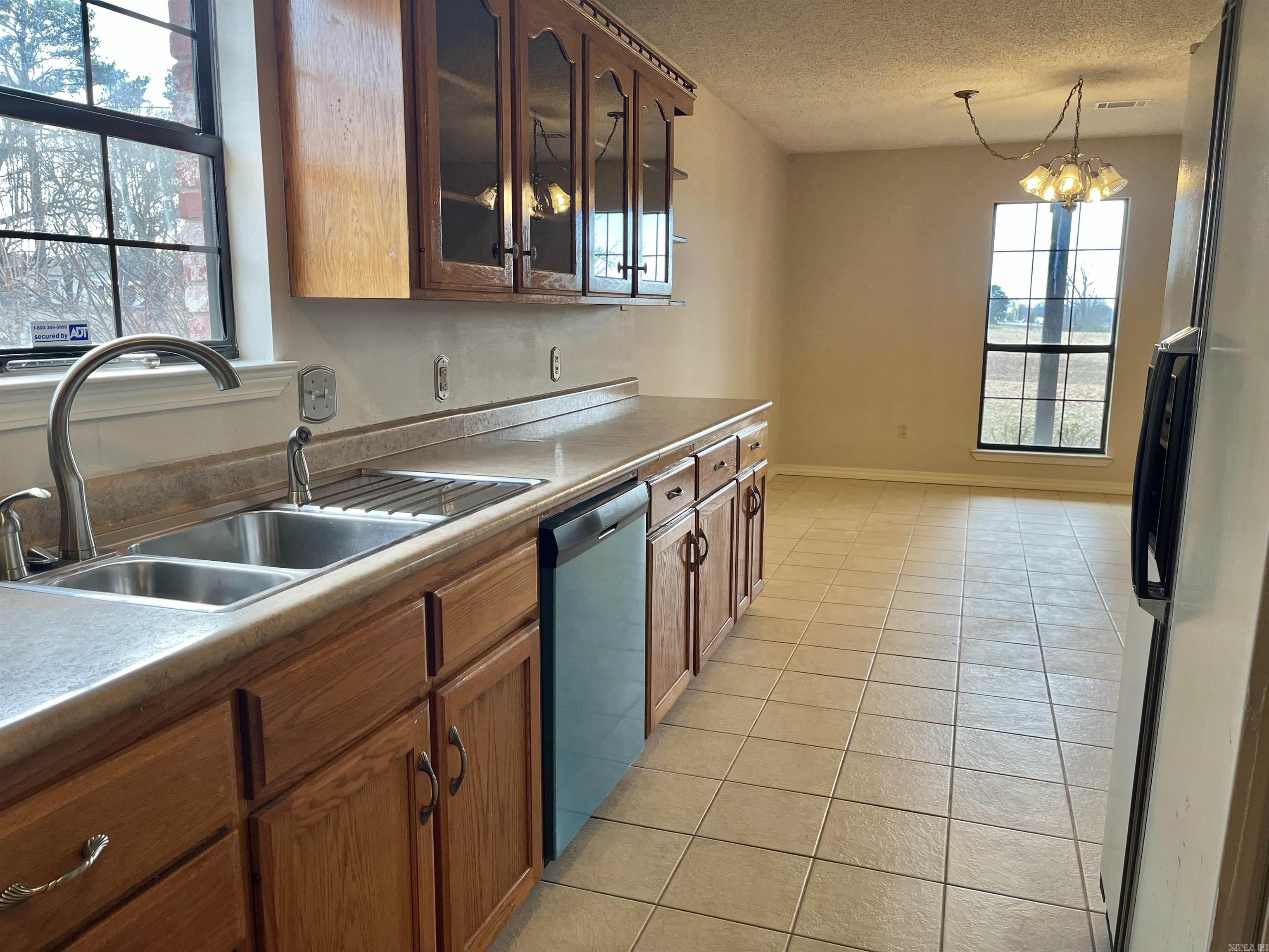 83  Linder  Greenbrier, AR