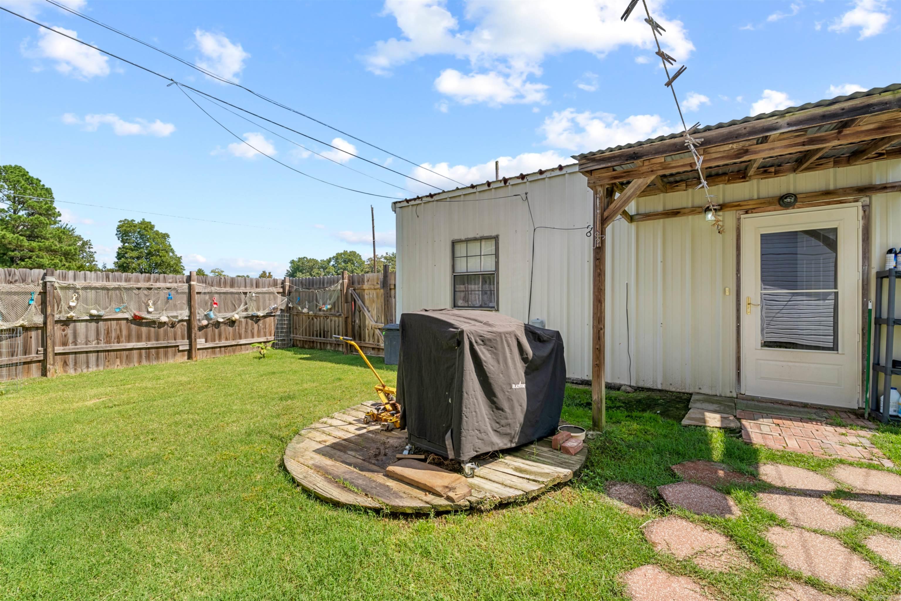 301 S Prairie  Hazen, AR