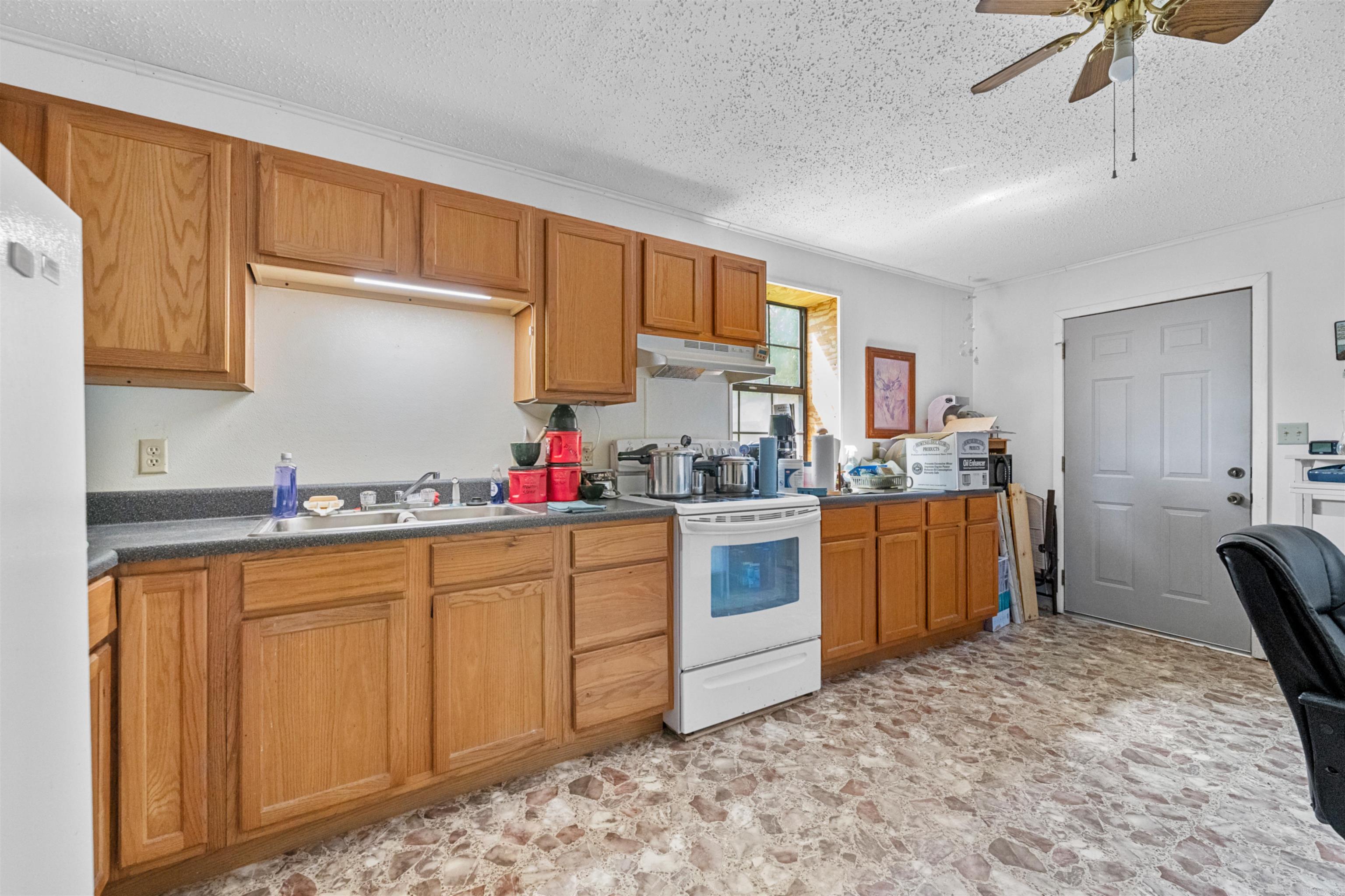 301 S Prairie  Hazen, AR