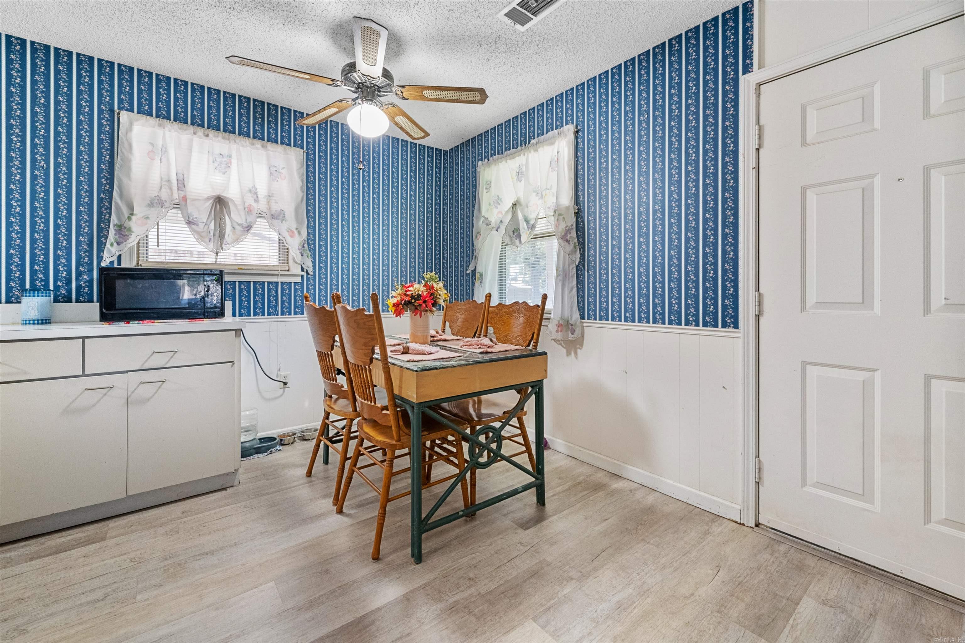 301 S Prairie  Hazen, AR