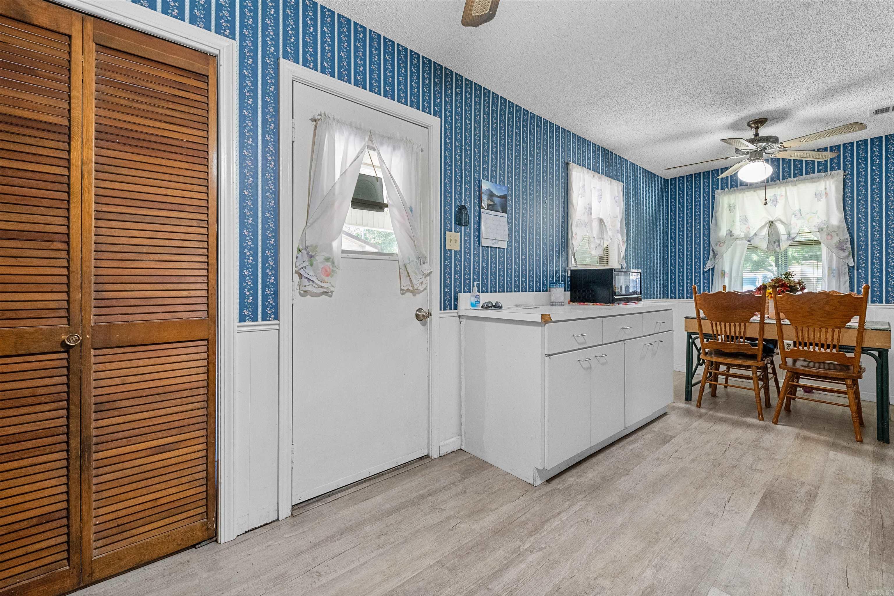 301 S Prairie  Hazen, AR